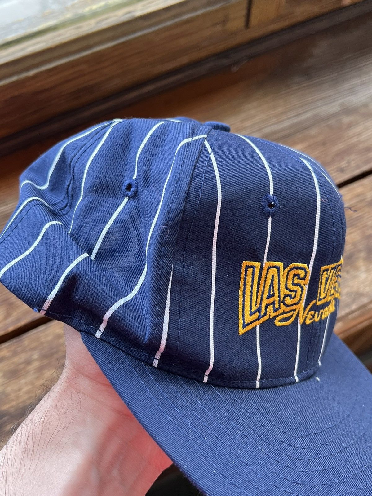 Vintage Vintage Y2K Las Vegas Hat Old School Cap Size ONE SIZE - 9 Thumbnail
