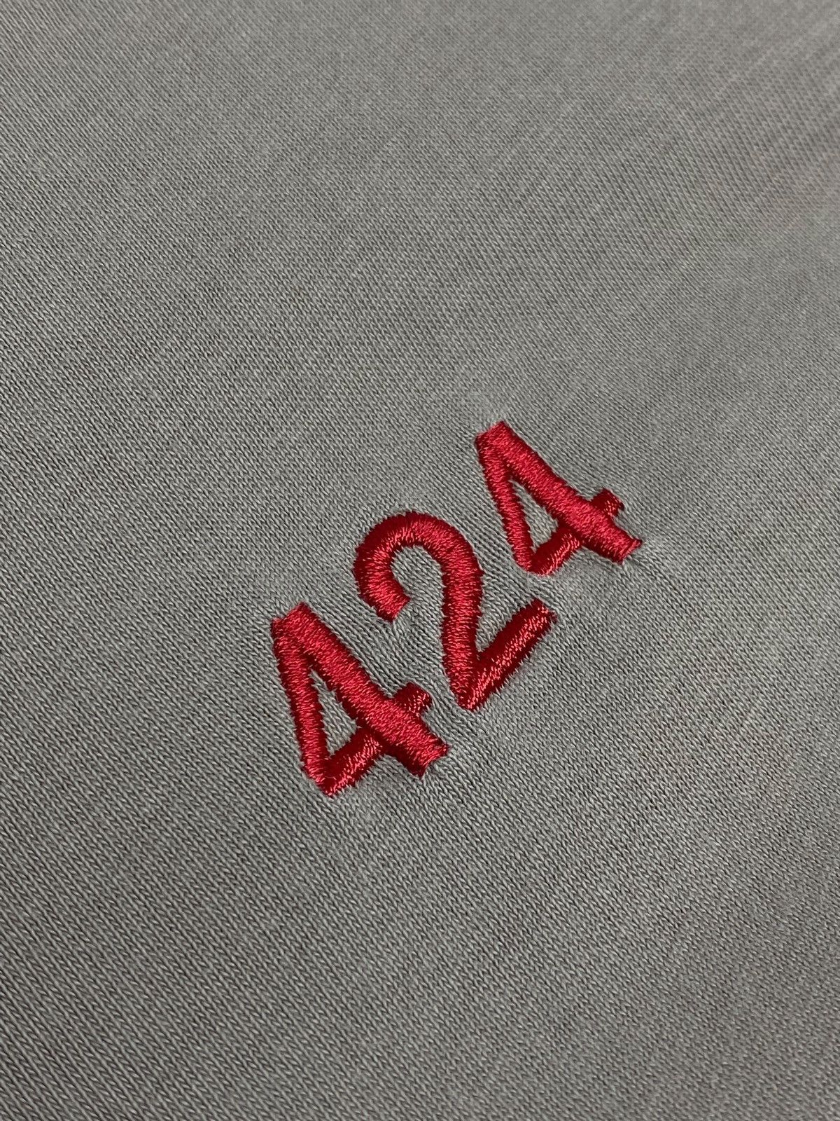 424 🔥 424 EMBROIDERED LOGO MINIMALIST TEE KANYE WEST ENERGY Size US L / EU 52-54 / 3 - 4 Thumbnail