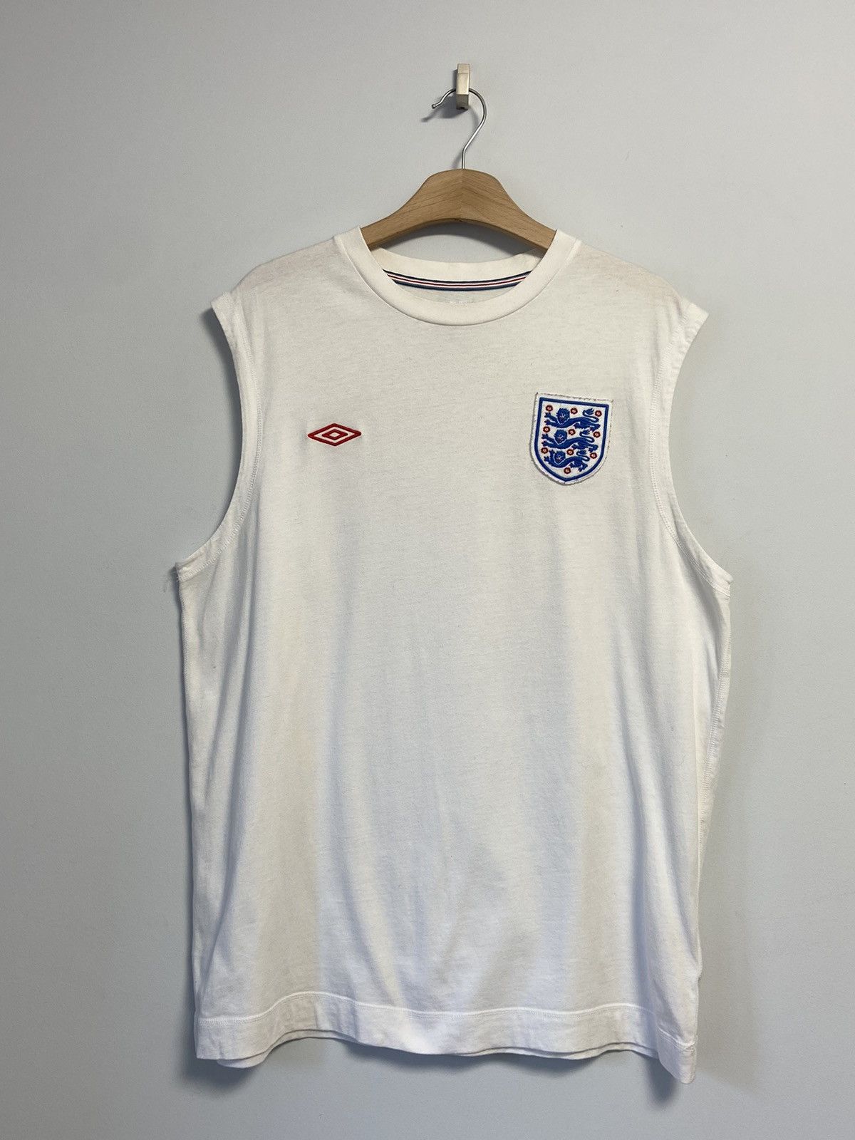 Umbro Umbro England Vest Size US XXL / EU 58 / 5 - 1 Thumbnail