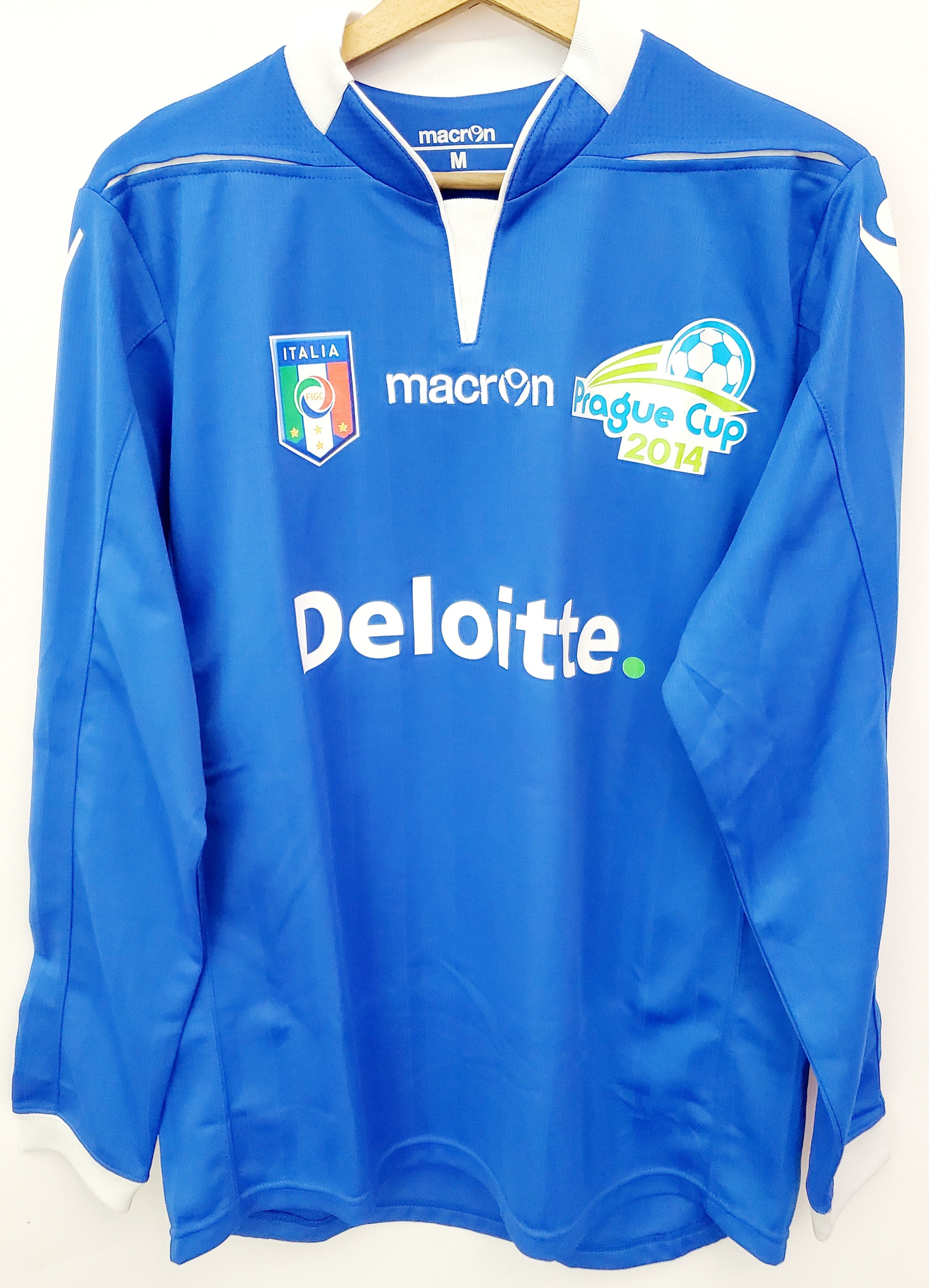 Macron Italia Longsleeve Prague Cup Soccer Jersey new condition M Size US M / EU 48-50 / 2 - 1 Thumbnail