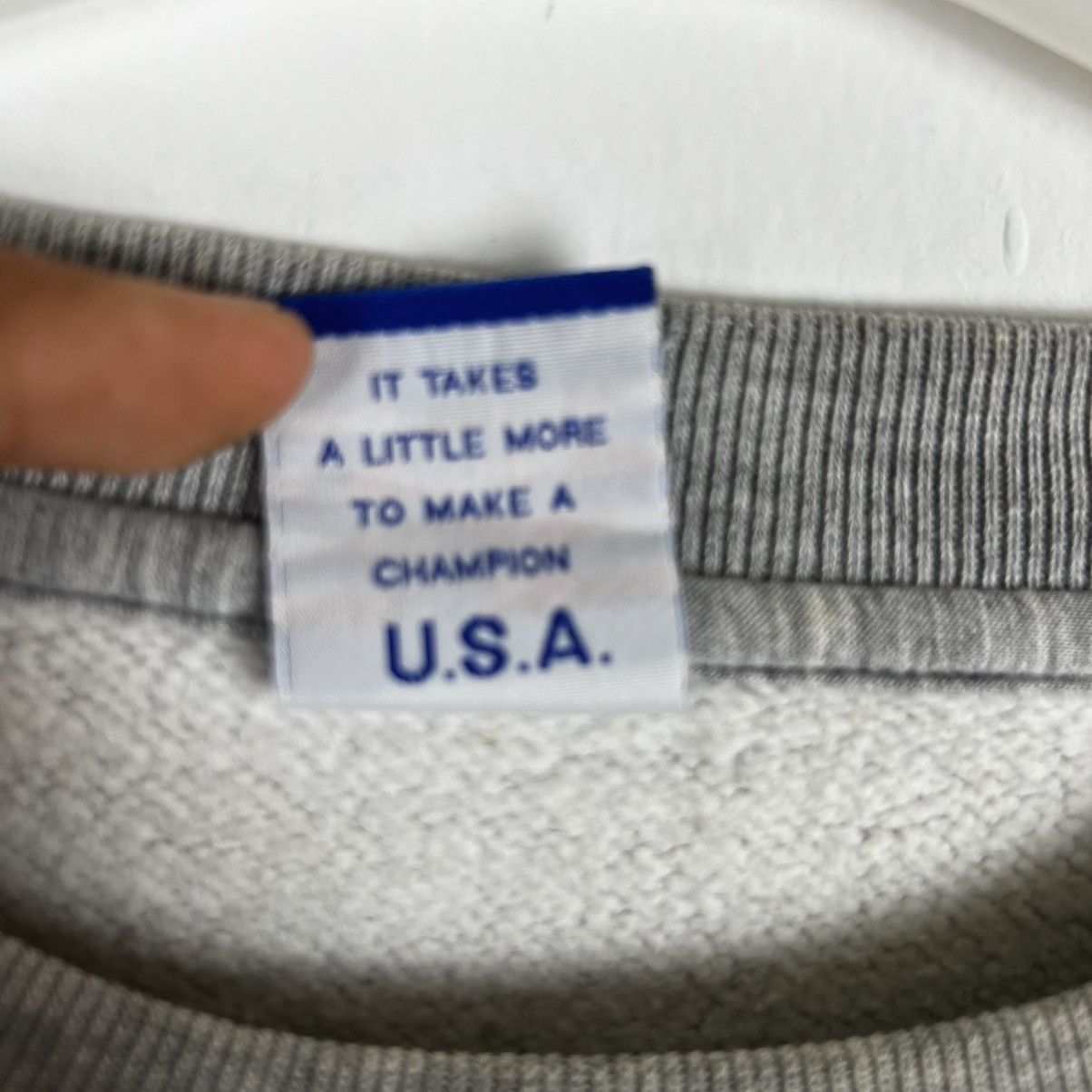 Champion Vintage Champion Usa SpellOut Embroidery Sweatshirt Size US L / EU 52-54 / 3 - 8 Thumbnail