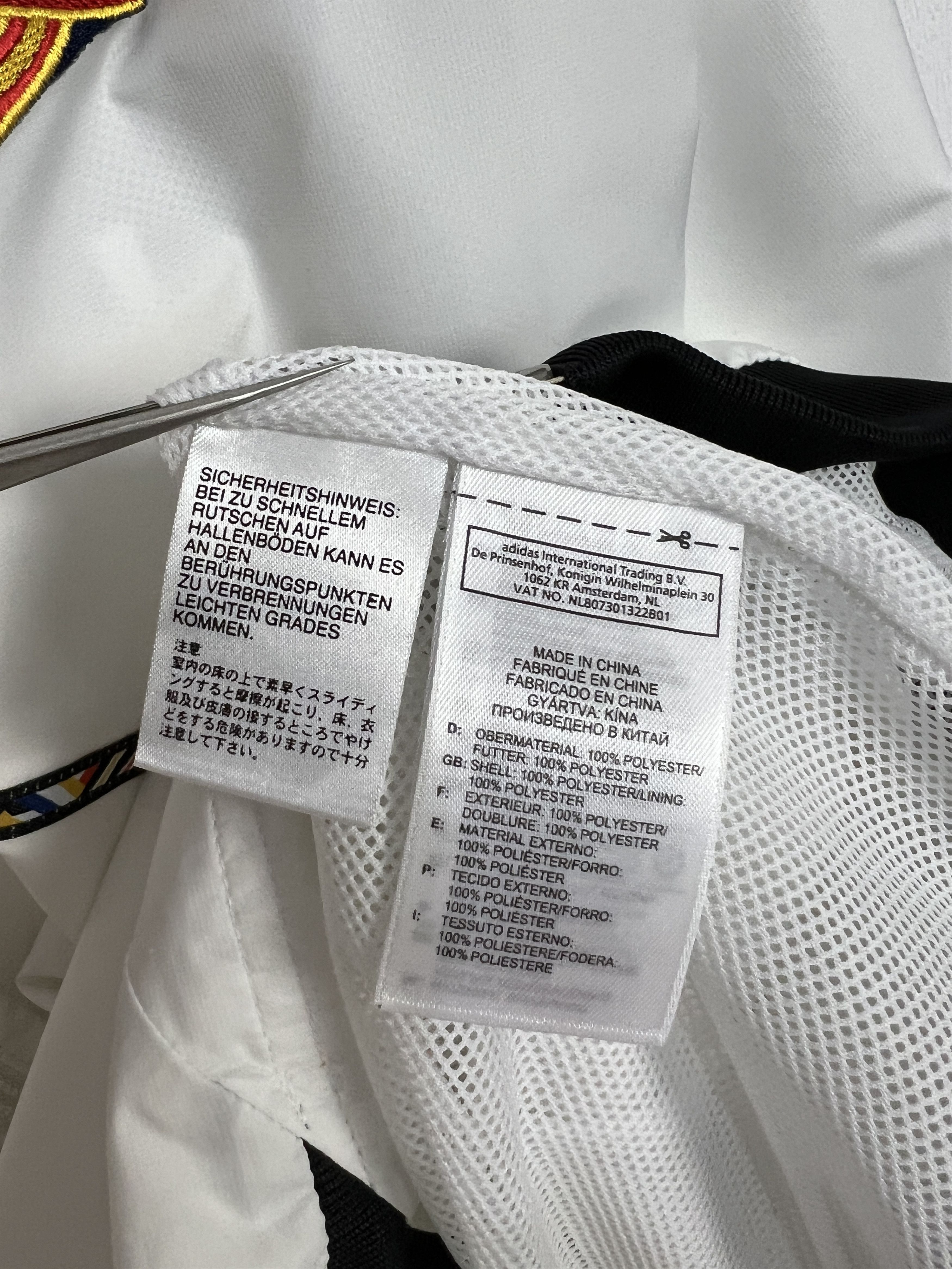 Adidas Vintage Adidas Spain White Football Jacket Soccer Track Top Size US M / EU 48-50 / 2 - 9 Thumbnail