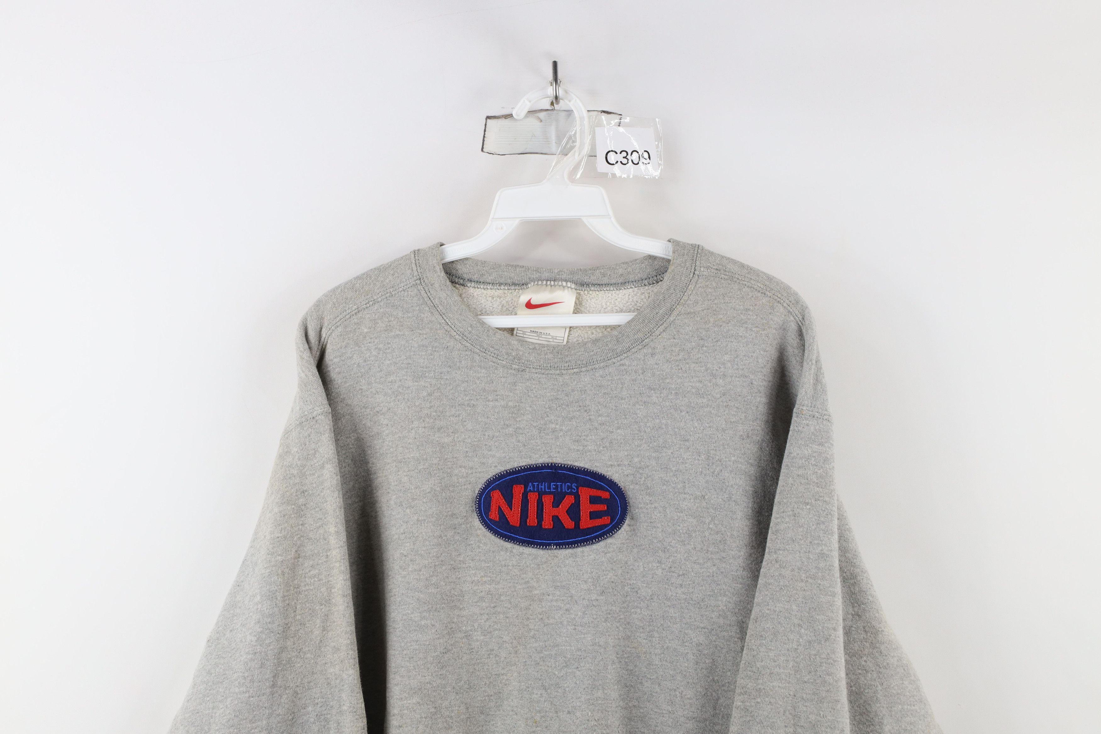 Nike × Vintage Vintage 90s Nike Athletics Spell Felt Patch Sweatshirt USA Size US L / EU 52-54 / 3 - 2 Thumbnail