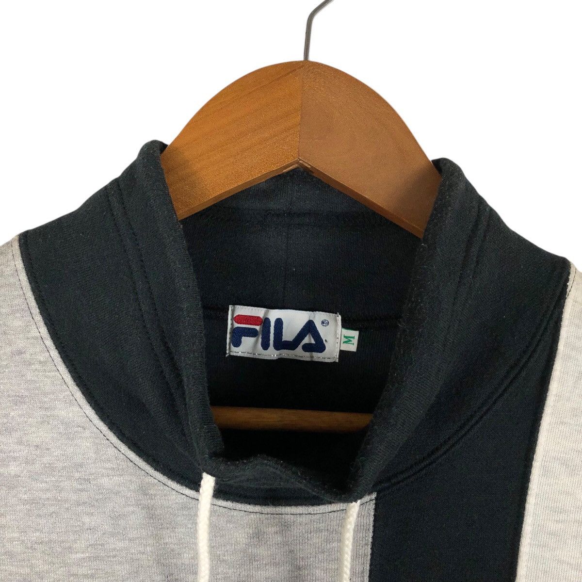 Fila FILA Tri Color Rare Logo Design Crewneck Sweatshirt Size US M / EU 48-50 / 2 - 6 Thumbnail