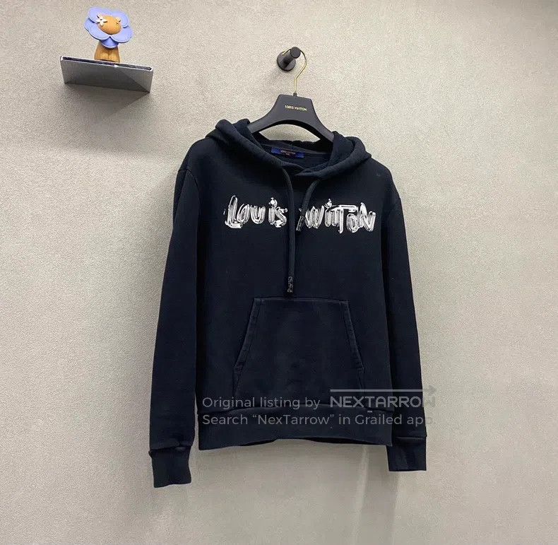 Louis Vuitton Louis Vuitton Black logo monogrammed sweatshirt Size US XS / EU 42 / 0 - 4 Thumbnail