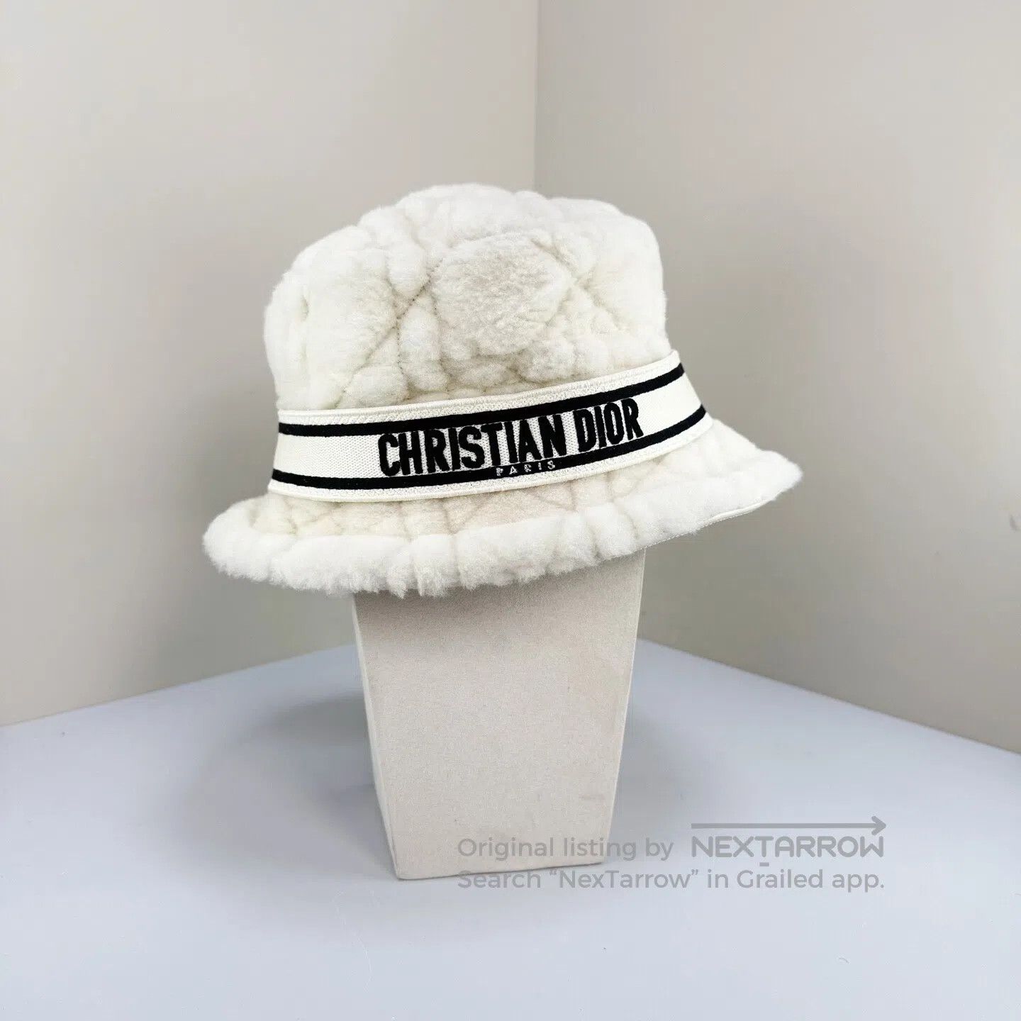 Dior Dior 25SS Lambskin Teddy Letter Bucket Hat| Size ONE SIZE - 1 Thumbnail
