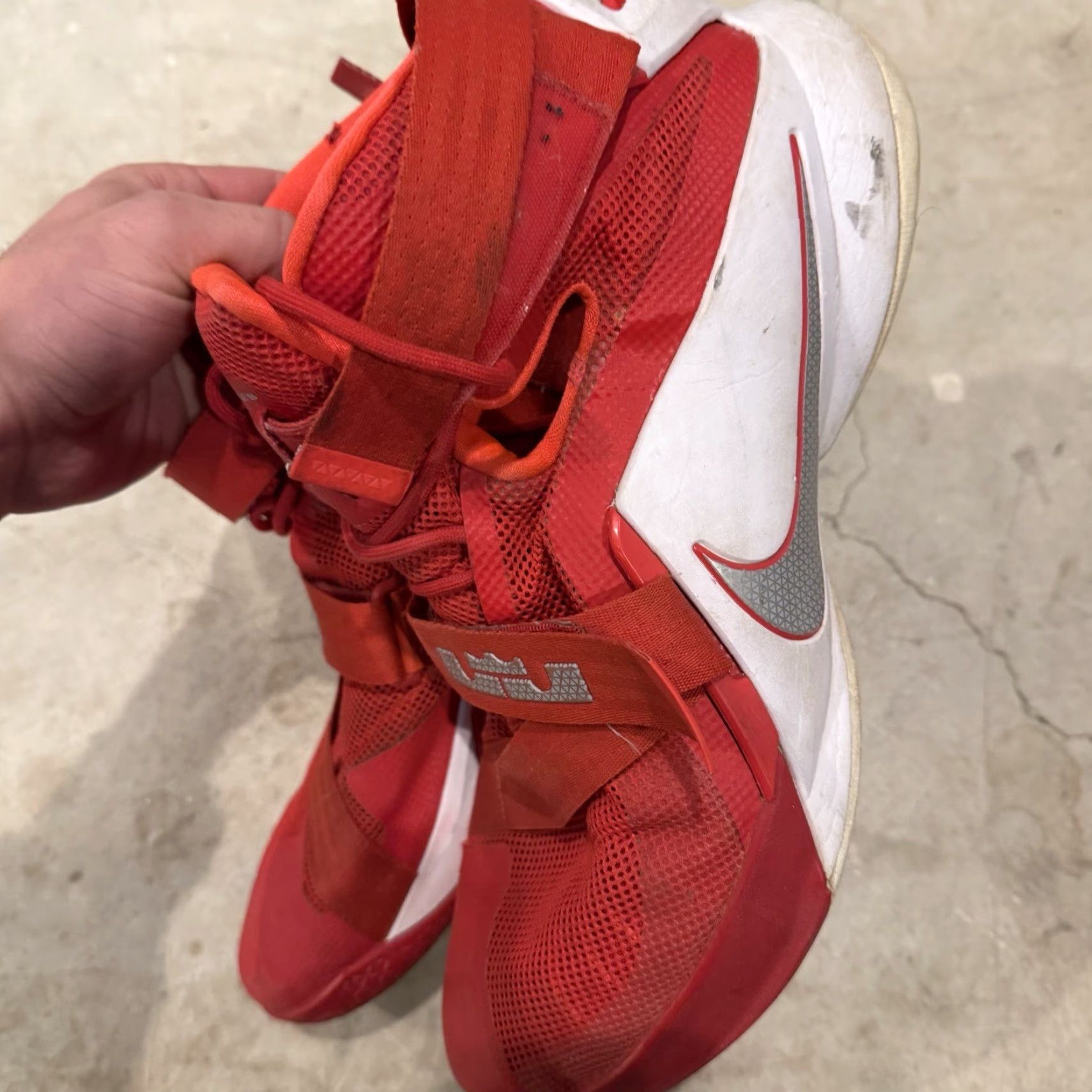 Nike Nike LeBron Soldier IX University Red White Mens Size 14 US Sneaker Basketball Casual Shoes Size ONE SIZE - 6 Thumbnail