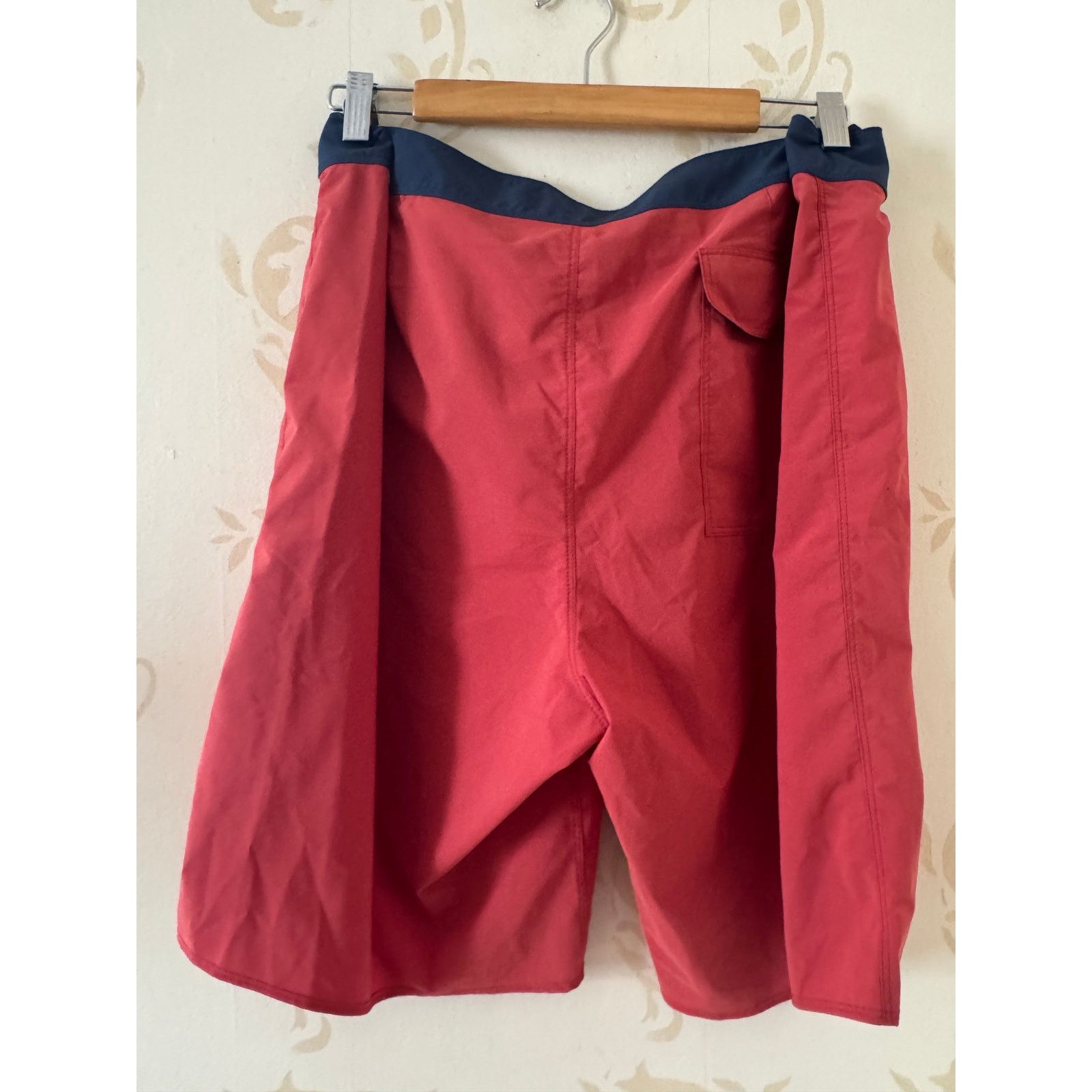Patagonia Men's 38 Patagonia Hydro Series Boardshorts Swim Trunks Size US 38 / EU 54 - 1 Thumbnail