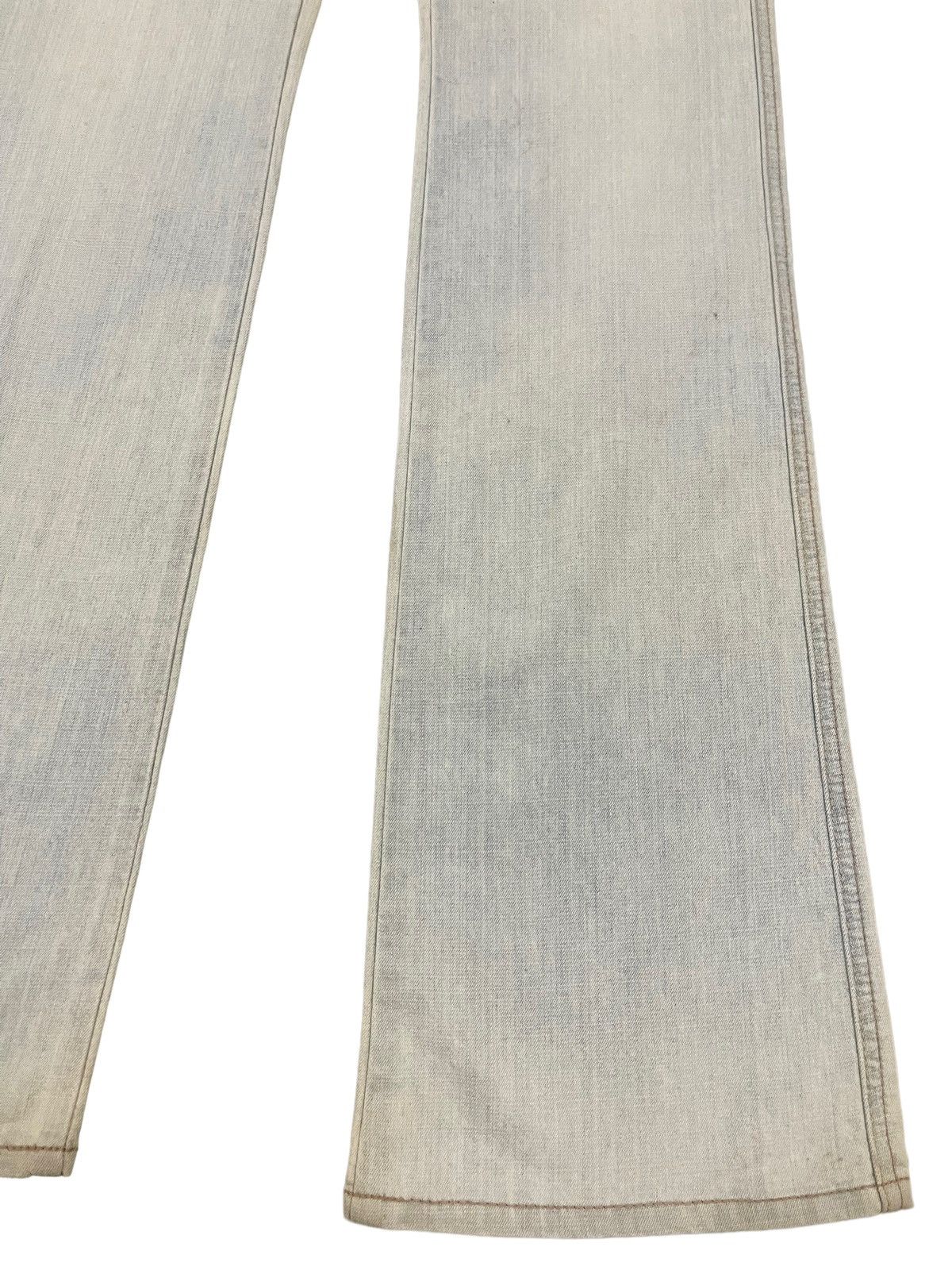 Uniqlo Vintage Japanese Uniqlo Light Blue Wash Flare Jeans Size 28" / US 6 / IT 42 - 6 Thumbnail