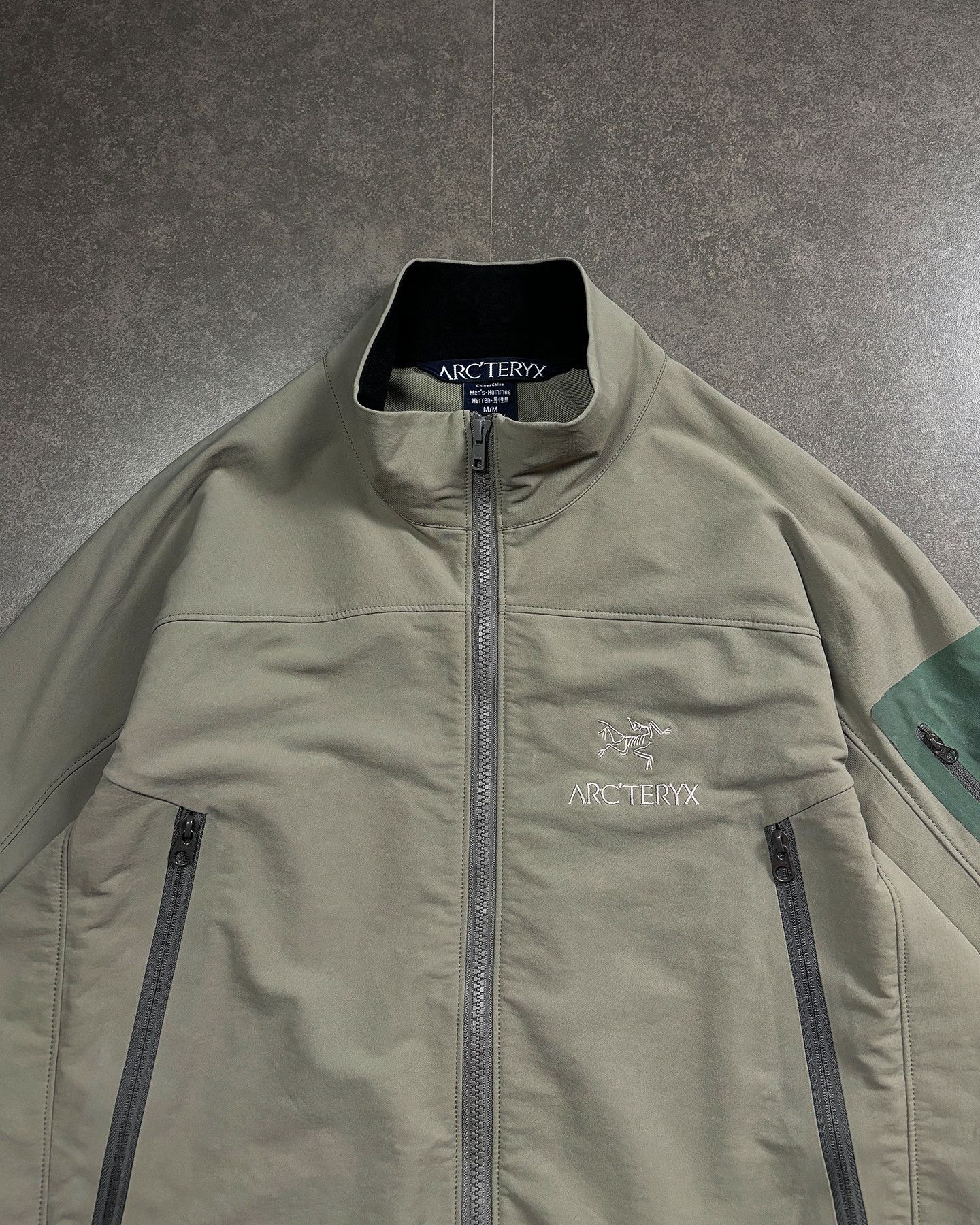 Arc'teryx Arcteryx Leaf Gamma LT Jacket Crocodile Vintage Size US M / EU 48-50 / 2 - 4 Thumbnail