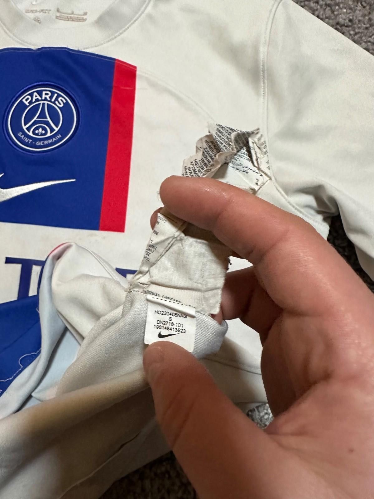 Nike 2022-23 Nike Men’s Paris Saint Germain Third Soccer Jersey Size US S / EU 44-46 / 1 - 8 Thumbnail