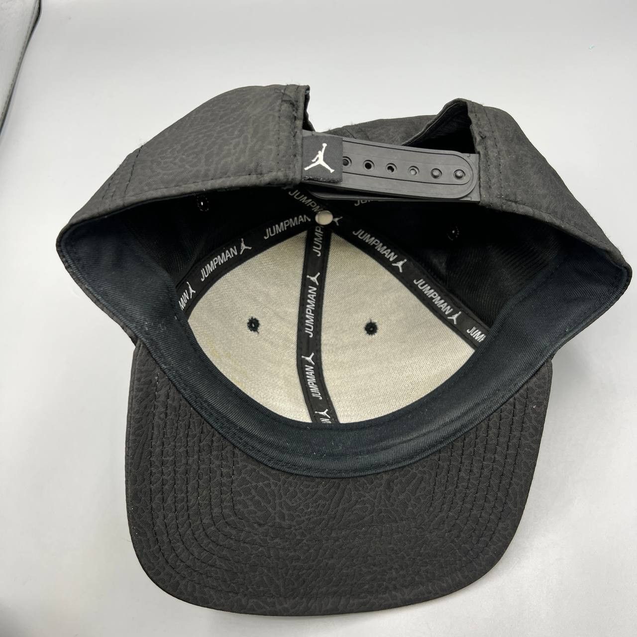 Jordan Brand Air Jordan 23 Hat Men Cement Elephant Jumpman Snap Back Cap Size ONE SIZE - 2 Thumbnail