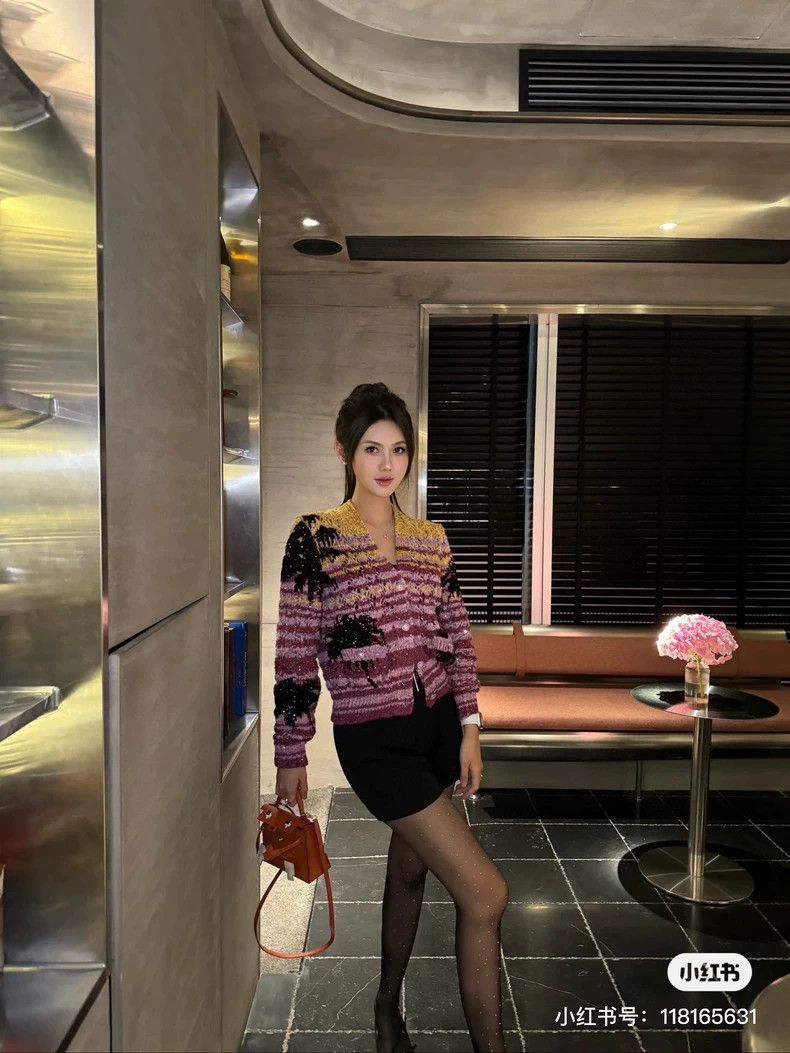 Chanel Chanel 24C Heavy Industry Color Sequin Knitted Cardigan co Size XXS / US 00 / IT 34 - 7 Thumbnail