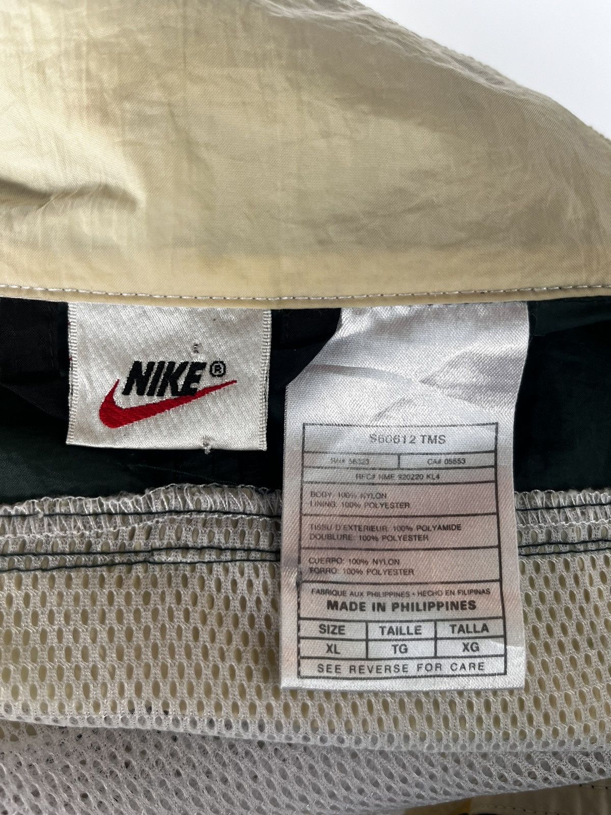Nike Vintage Nike Windbreaker Size US XL / EU 56 / 4 - 8 Thumbnail