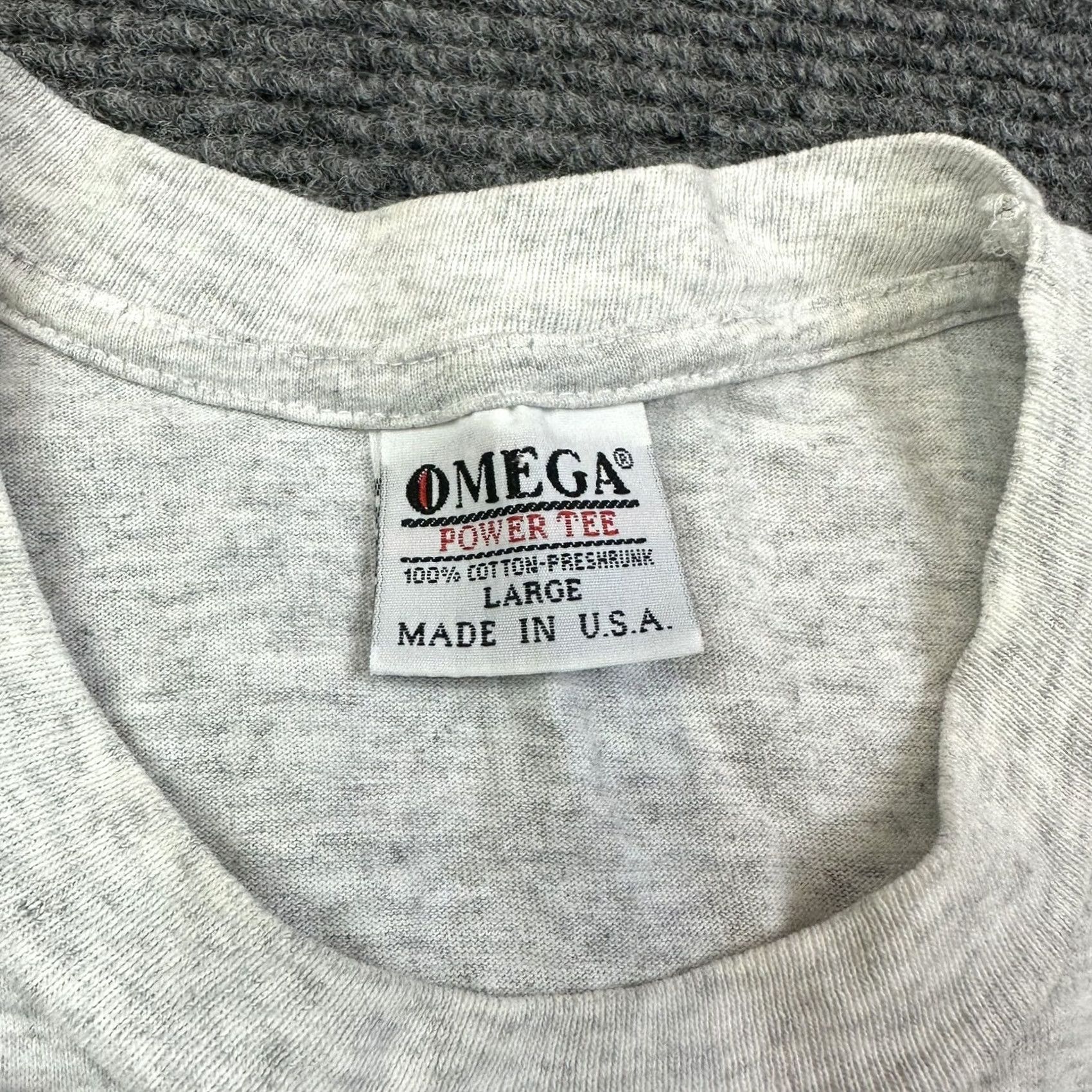 Omega VINTAGE 90s Omega T-Shirt Bahamas Embroidered Single Stitch Crew Neck Gray L Adults Unisex Short Sleeve USA Made Size US L / EU 52-54 / 3 - 2 Thumbnail