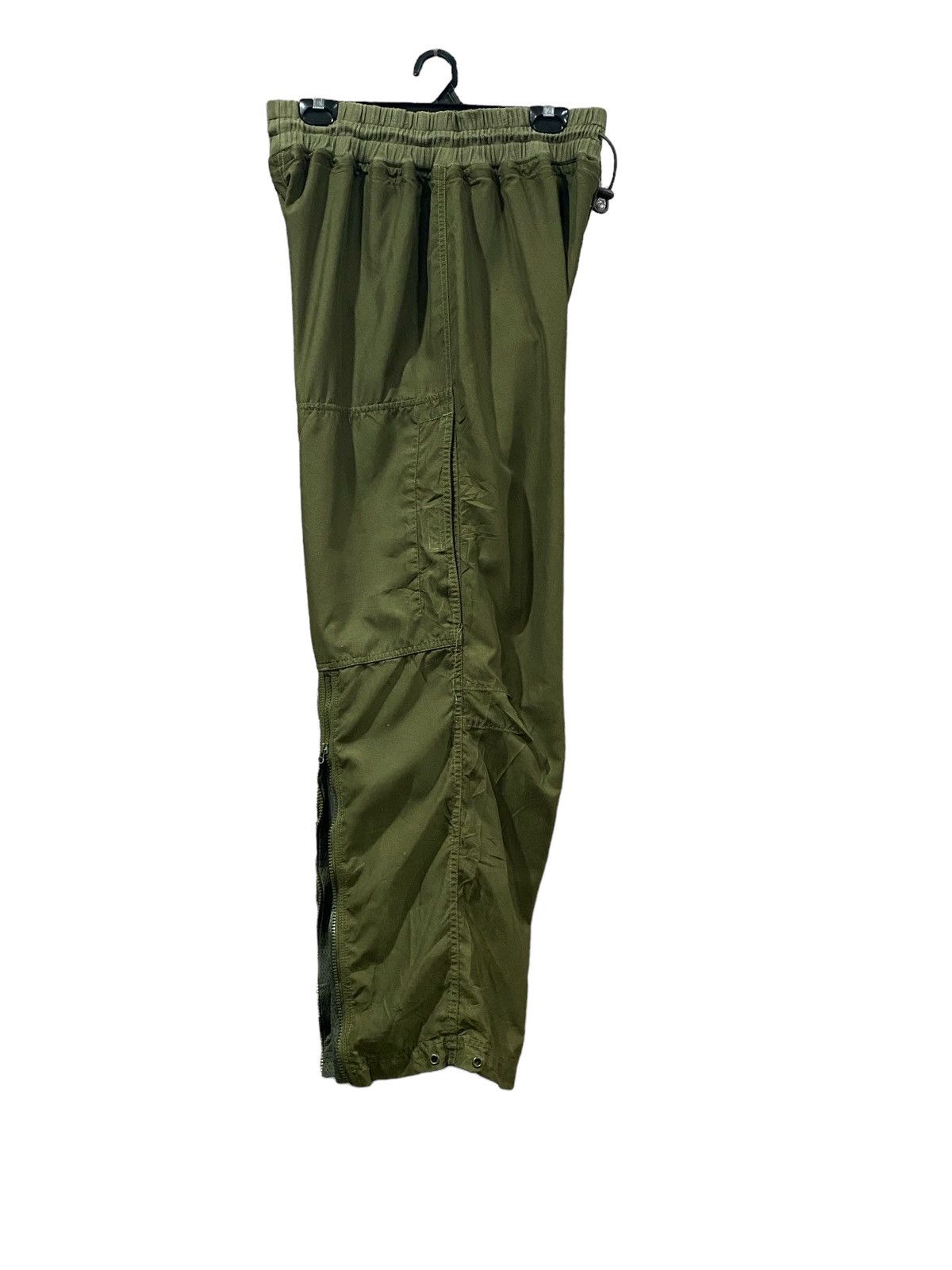 Nike Streetwear NIKE Nylon Pant Size US 32 / EU 48 - 10 Thumbnail