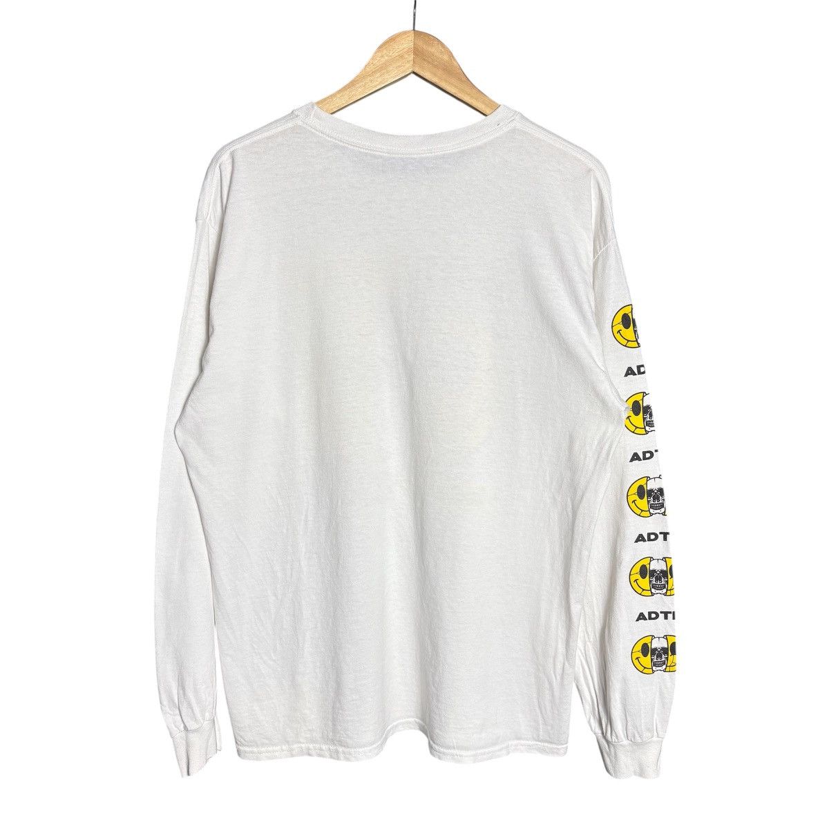 Band Tees A Day To Remember Metal Hardcore Band Tee / Y2K Smiley Skull Size US L / EU 52-54 / 3 - 4 Thumbnail