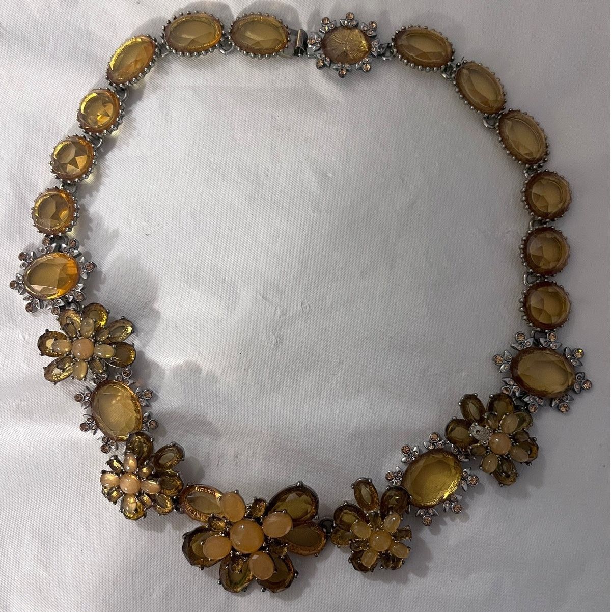 Banana Republic Banana Republic floral yellow Gold Jewel Statement Necklace Size ONE SIZE - 2 Thumbnail