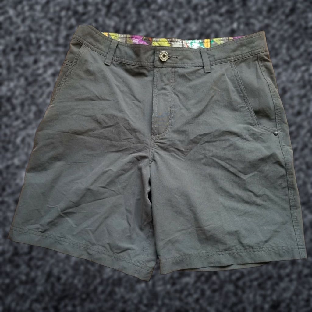 Lululemon Lululemon Mens 32 Kahuna Comic Strip Chino Shorts Solid Charcoal Gray Size US 32 / EU 48 - 1 Thumbnail