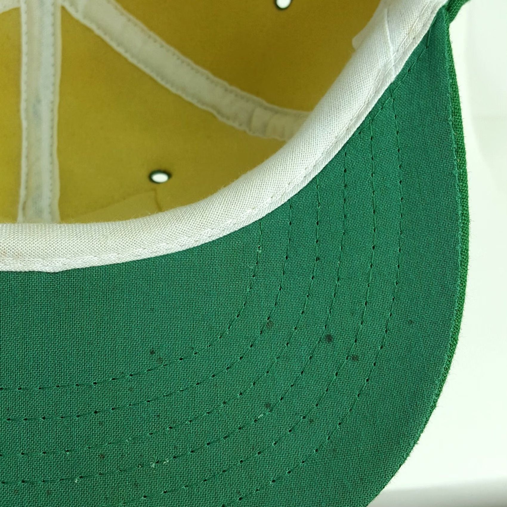 Vintage Vintage Snap-Back Foam Green Patch Trucker Hat Cap Men's Adjustable Embroidered Logo 80s Retro Oil Gas Transportation Size ONE SIZE - 7 Thumbnail