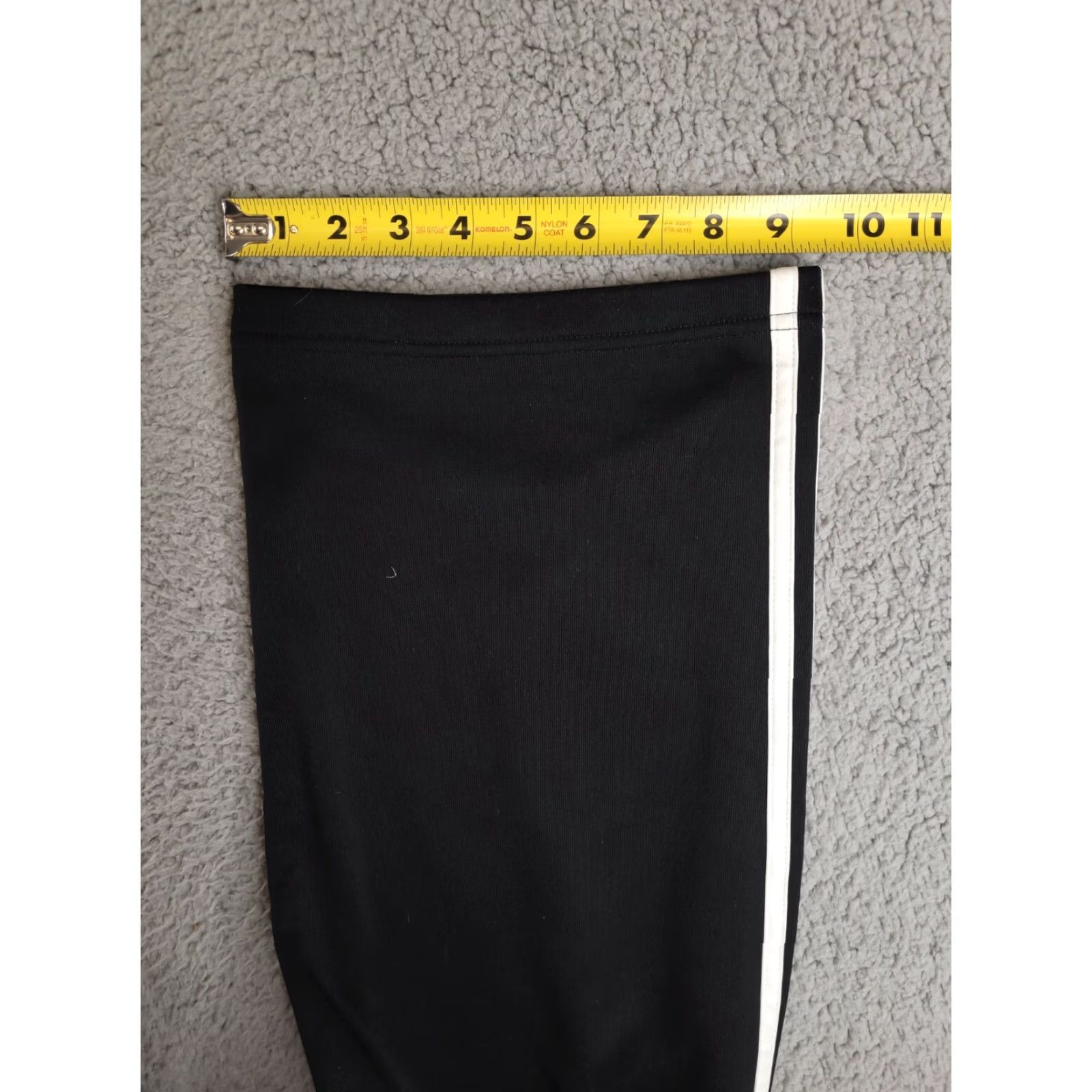 Adidas Adidas Relaxed Fit Sweatpants Mens Small 31" Inseam Black White Sweatpants Mens Small 31 Inseam Black White Adidas Size US 29 - 6 Thumbnail