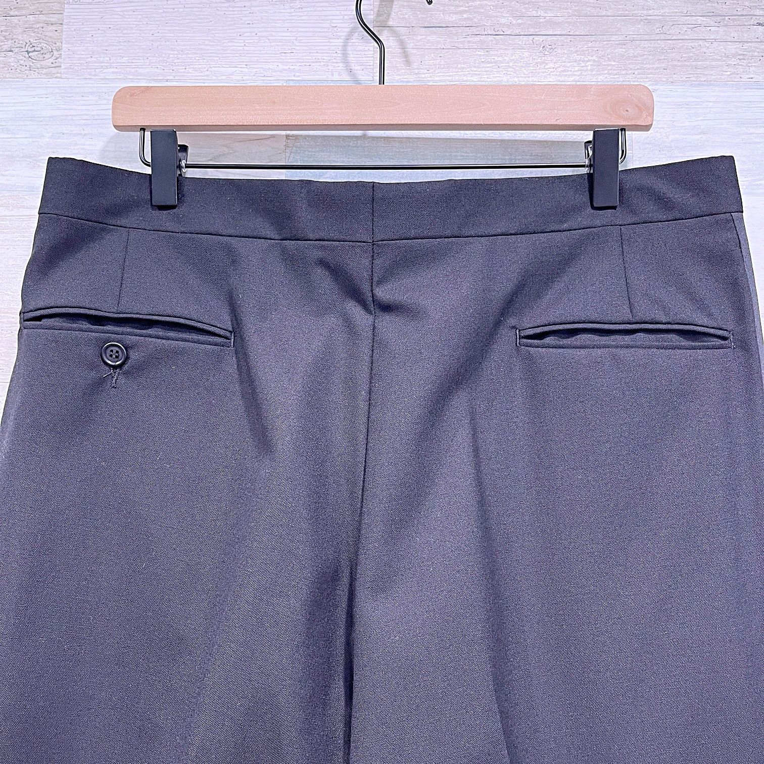 Jos. A. Bank Jos A Bank Tuxedo Suit Black Mens 42R 36W Size 44R - 11 Thumbnail