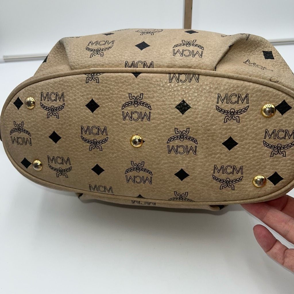 MCM MCM Visetos Hobo Bag Ivory Shoulder Bag Shopper Bag LogoPrin Size ONE SIZE - 11 Thumbnail