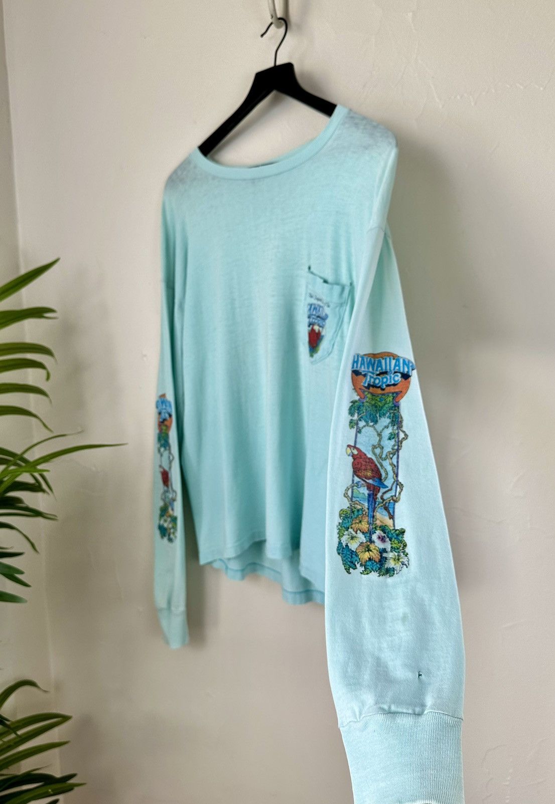Vintage (XL) 80’s THRASHED TROPICAL VINTAGE Blue Long-sleeve Tee Size US XL / EU 56 / 4 - 2 Thumbnail