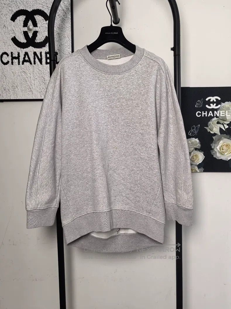 Balenciaga Balenciaga Fleece Hoodie with Short Front and Long Back Size US XS / EU 42 / 0 - 1 Thumbnail