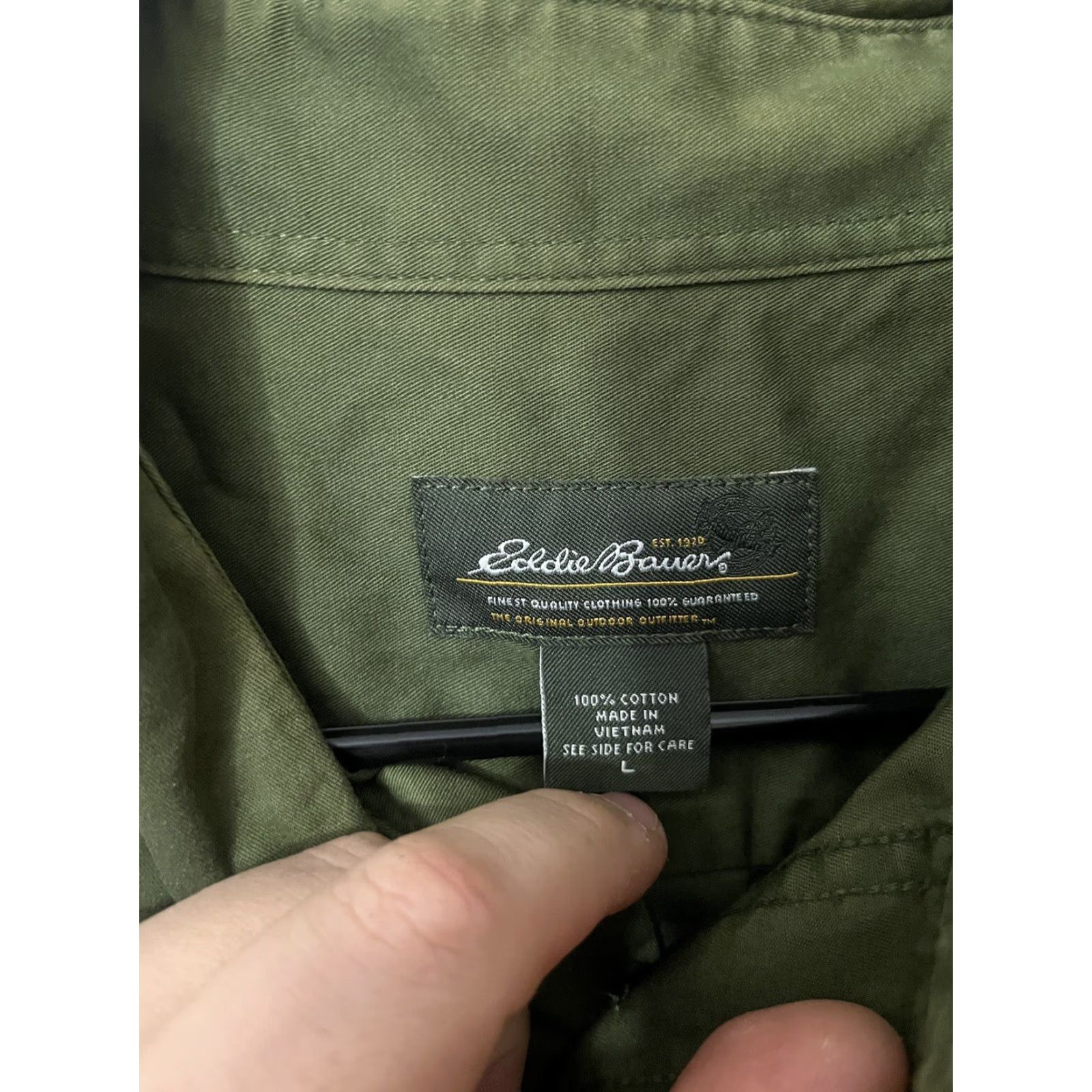 Eddie Bauer Eddie Bauer Button-Down Shirt Reg Fit L Green Cotton Woven Classic University Casual Business Men Mock Wrinkle Stain Free/Not Applicable Size US L / EU 52-54 / 3 - 2 Thumbnail