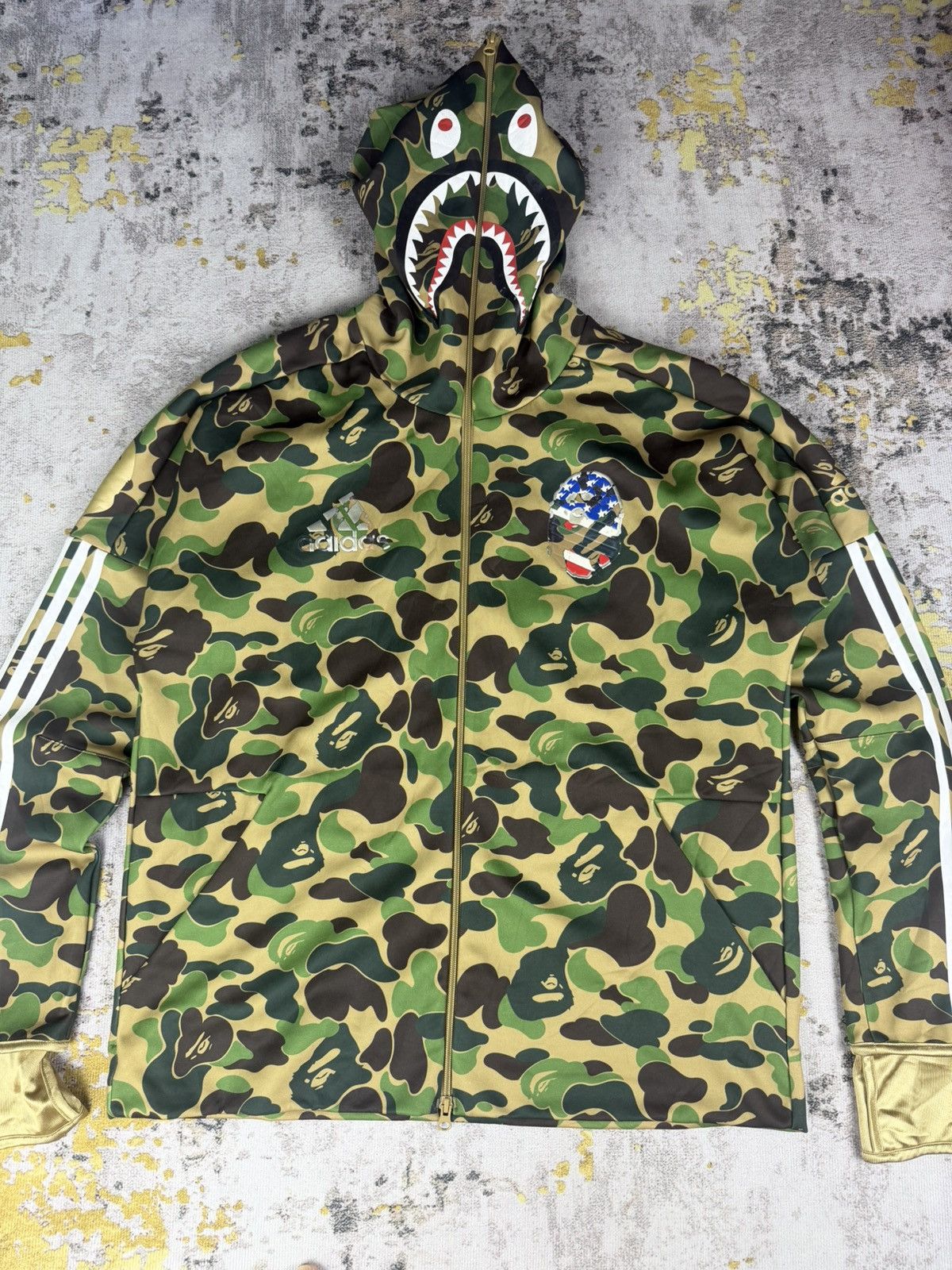 Bape Bape x Adidas SB Shark Hoodie Size US XL / EU 56 / 4 - 2 Thumbnail