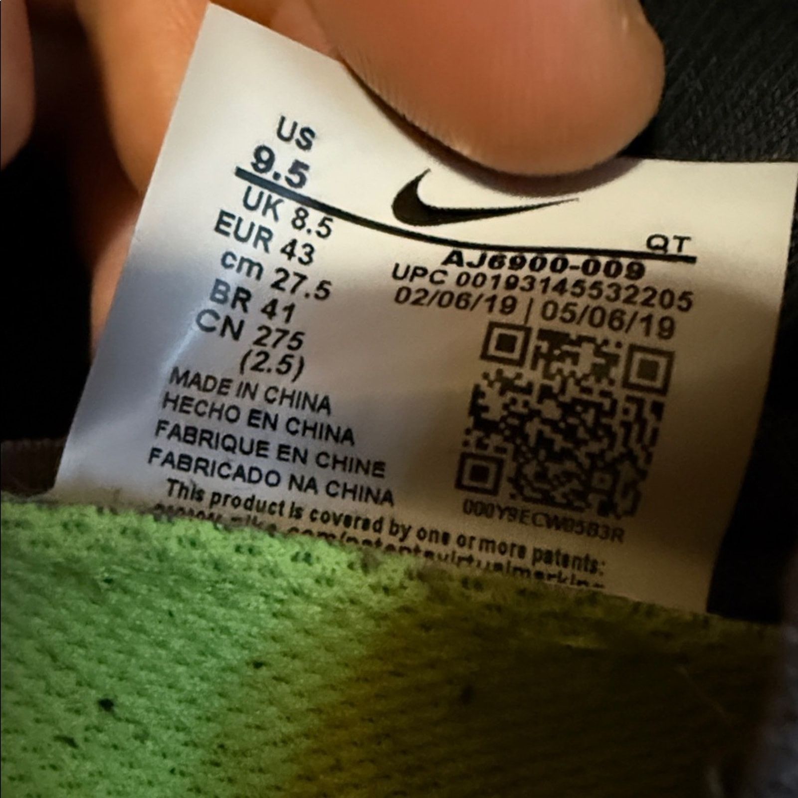 Nike 2019 Nike Air Vapormax Flyknit 3 Gunsmoke Thunder Grey Volt Size US 9.5 / EU 42-43 - 9 Thumbnail