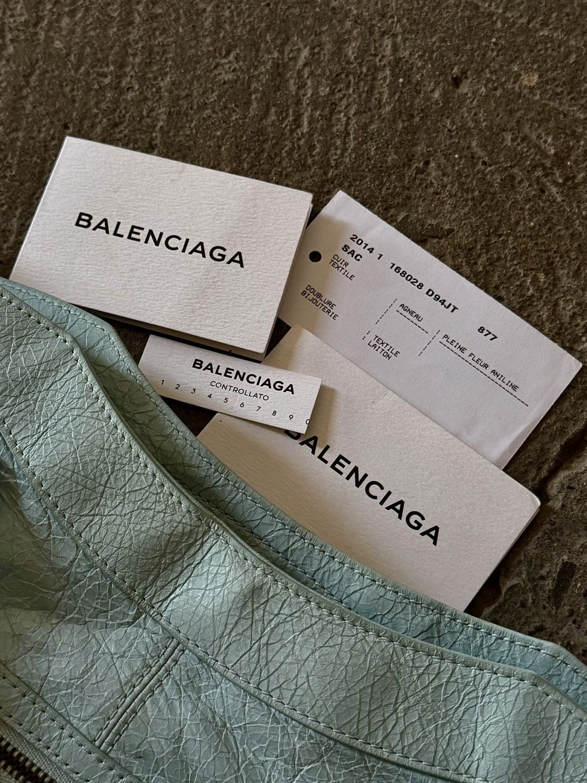 Balenciaga Balenciaga - 2000’s - Classic Motorcycle City Part time Size ONE SIZE - 19 Thumbnail