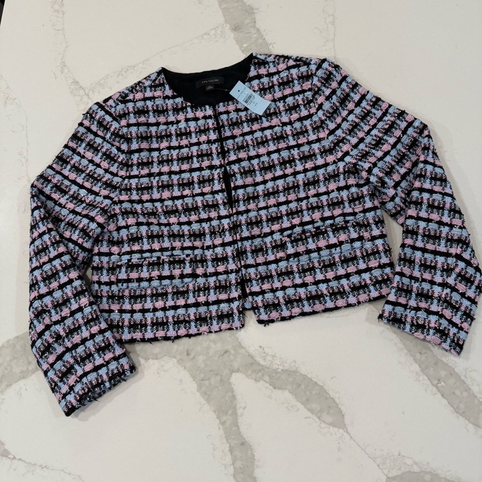 Ann Taylor Ann Taylor NWT Striped Tweed Cropped Blazer Jacket Women 10P Size L / US 10 / IT 46 - 1 Thumbnail