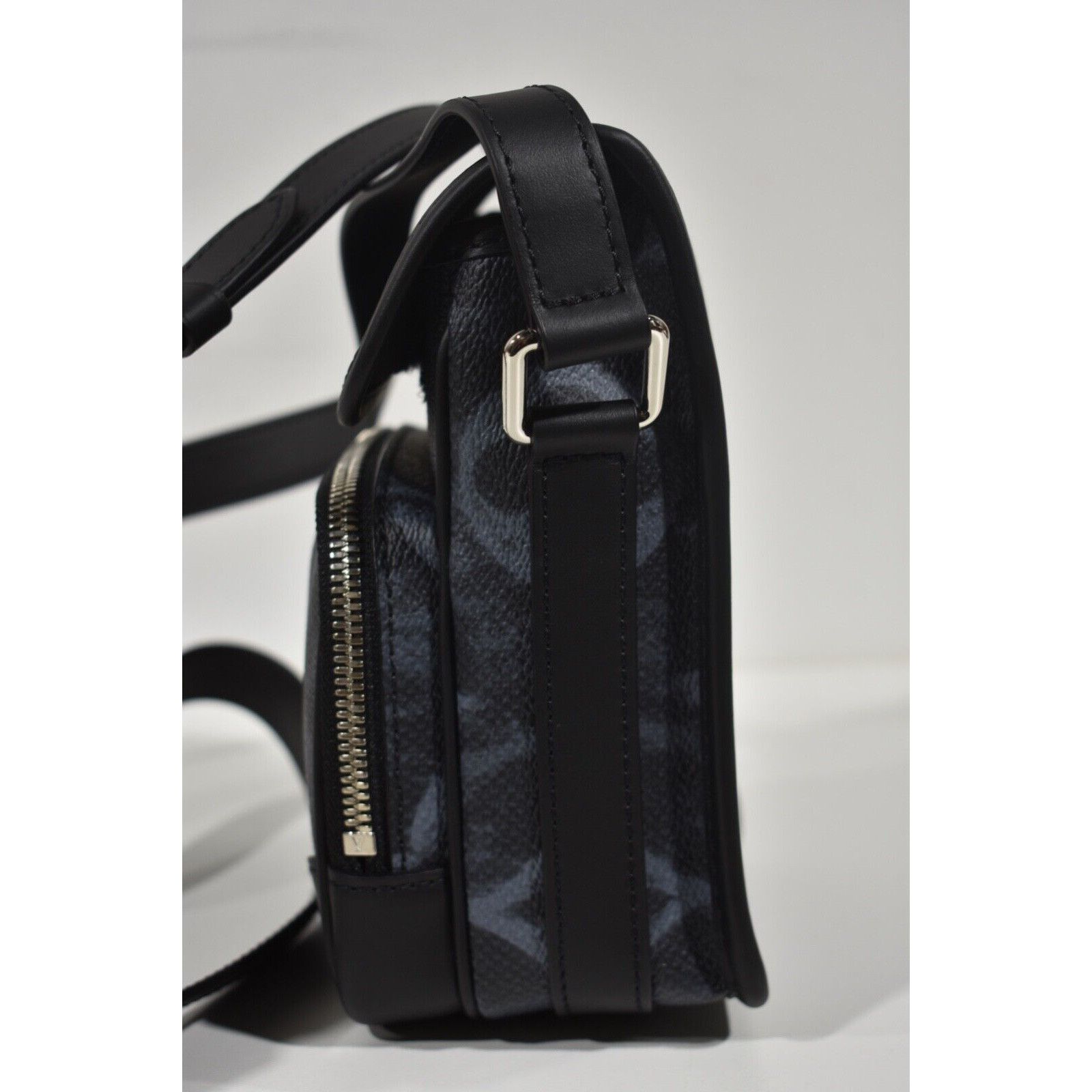 Louis Vuitton Louis Vuitton Monogram Pastel Black Shoulder Crossbody Bag Size ONE SIZE - 9 Thumbnail