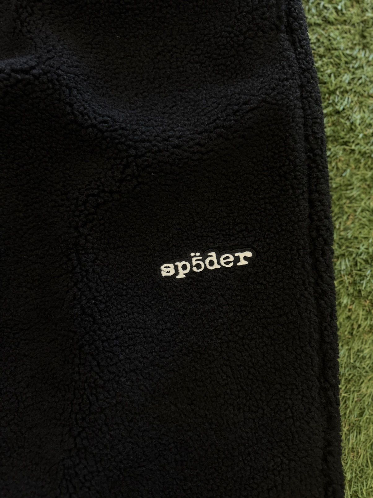 Sp5der Sp5der Worldwide Teddy Fleece Sweatpants Size M Size US 30 / EU 46 - 5 Thumbnail