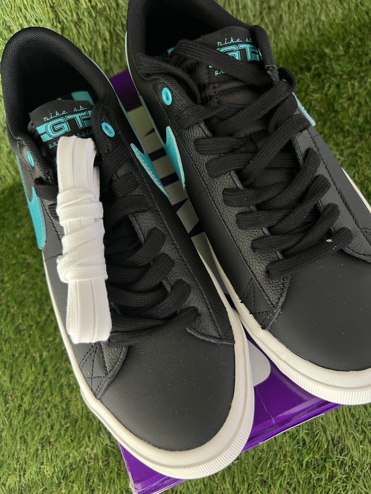 Nike Nike SB Blazer Low Pro GT Black Dusty Cactus Size US 9 / EU 42 - 7 Thumbnail