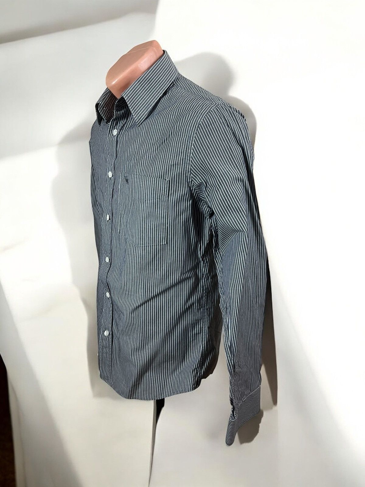 Abercrombie & Fitch Abercombie & Fitch striped shirt size M Size US M / EU 48-50 / 2 - 4 Thumbnail