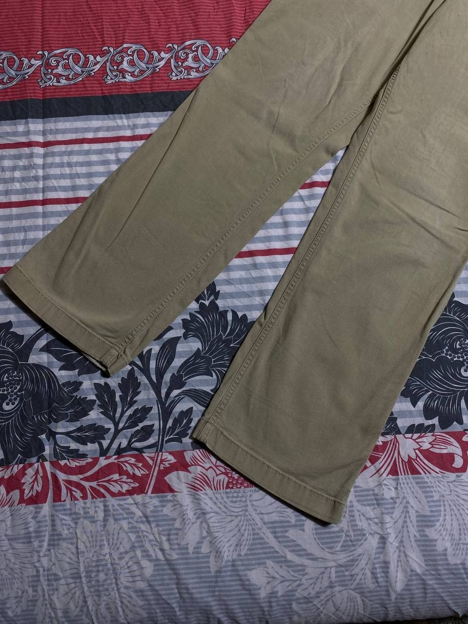 Carhartt × Japanese Brand Crazy Crash Dirty Baggy Faded Jean Japan Avant Garde Style Size US 32 / EU 48 - 13 Thumbnail