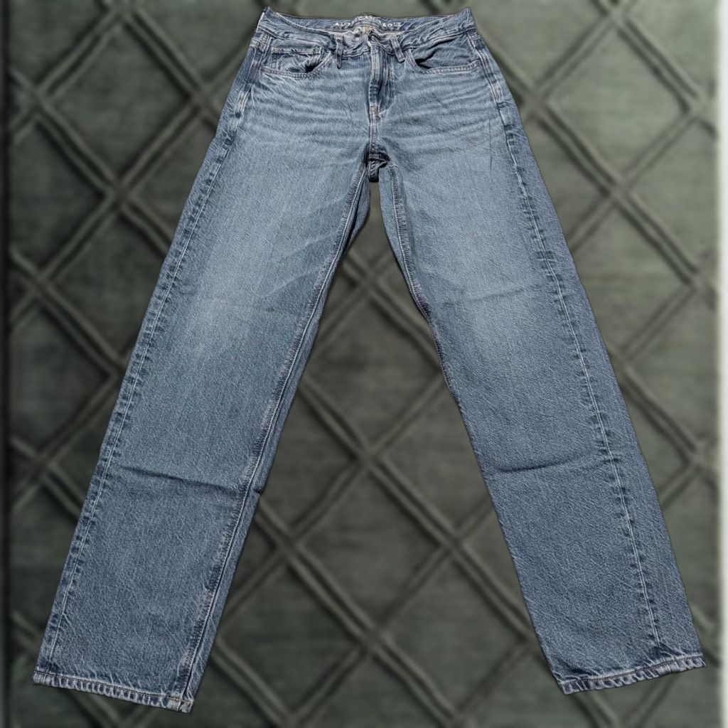 American Eagle Outfitters American Eagle 90s Straight Jeans Women's Blue Denim Pockets Zip Fly 00 Short Short Womens jeans Blue 90s Straight Jeans Womens 00 Short Size 24" / US 00 / IT 34 - 1 Thumbnail