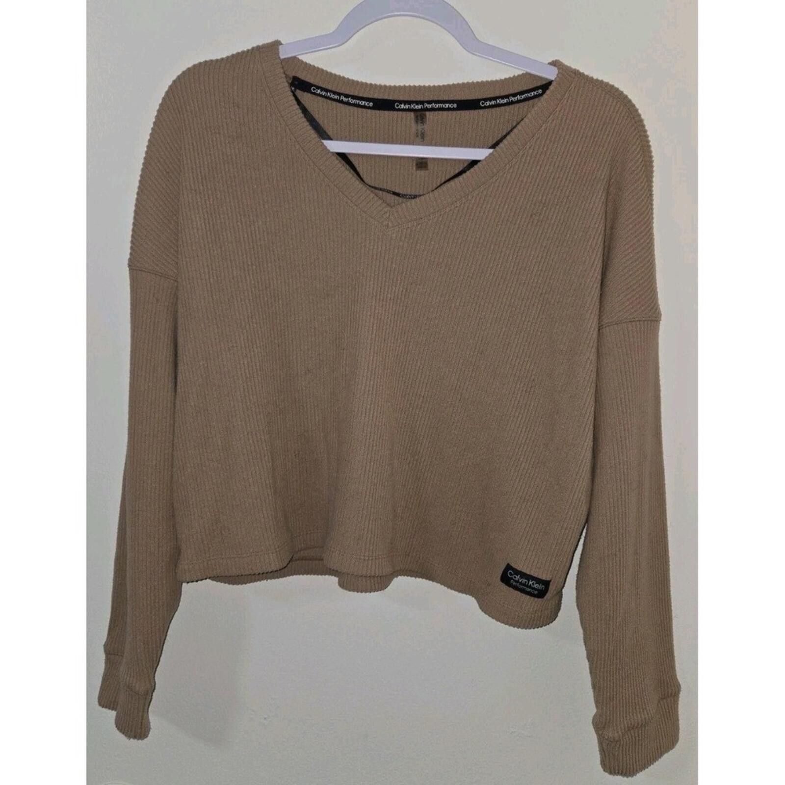 Calvin Klein Calvin Klein Women's Teak Open V-Neck Sweater Medium Size M / US 6-8 / IT 42-44 - 1 Thumbnail