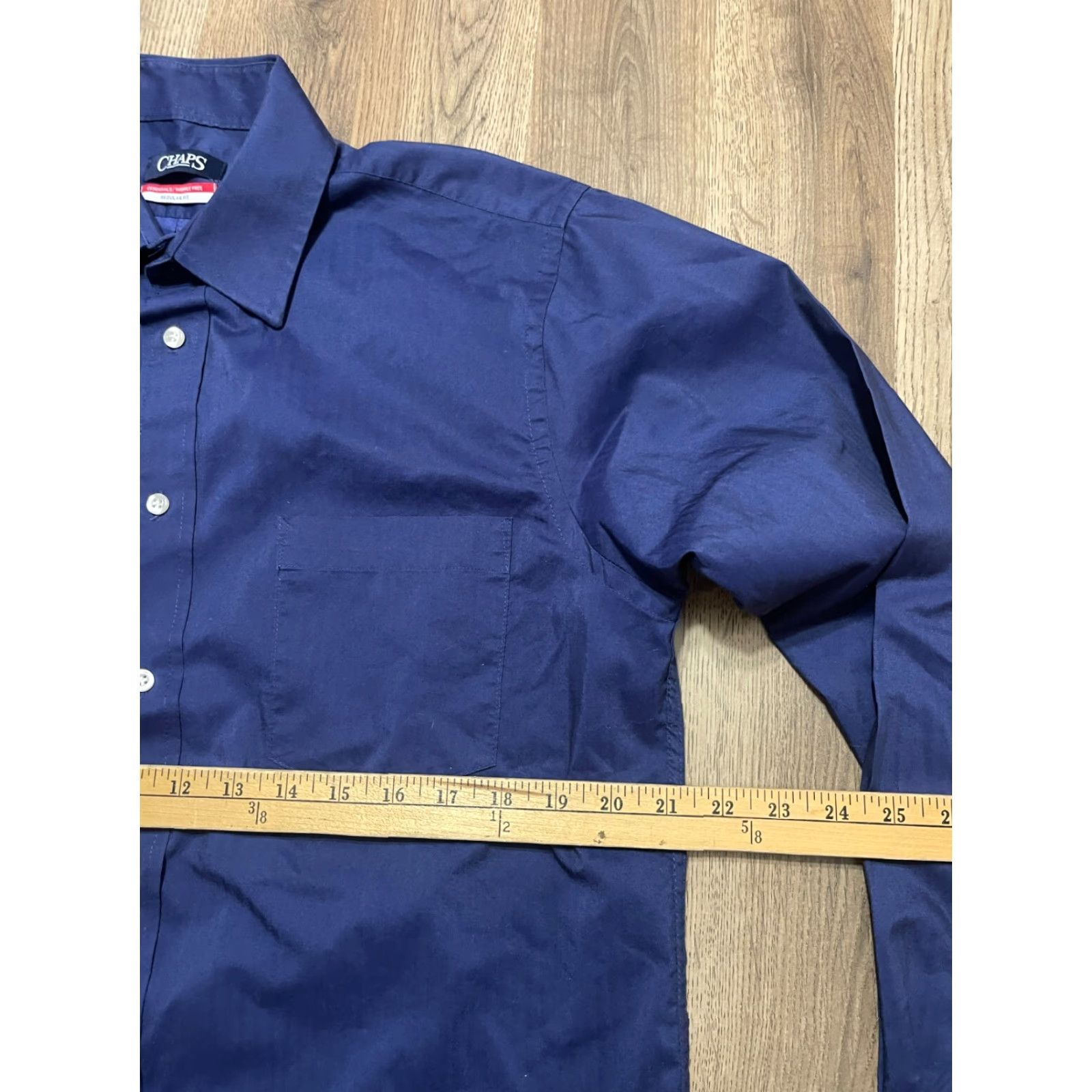 Chaps VINTAGE Chaps Shirt Men’s Size 15-15.5 32/33 Medium Blue Regular Fit Button Up Long Sleeve Collared Shirt Mens Regular Size US M / EU 48-50 / 2 - 6 Thumbnail