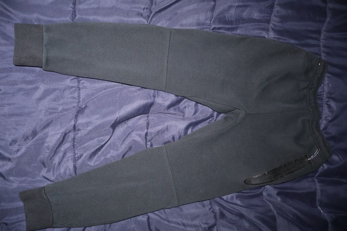 Nike Nike Tech Sweatpants Size US 32 / EU 48 - 2 Thumbnail