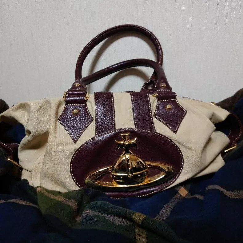 Vivienne Westwood Vivienne Westwood size os Mid-old gold standard golden Satu Size ONE SIZE - 1 Thumbnail