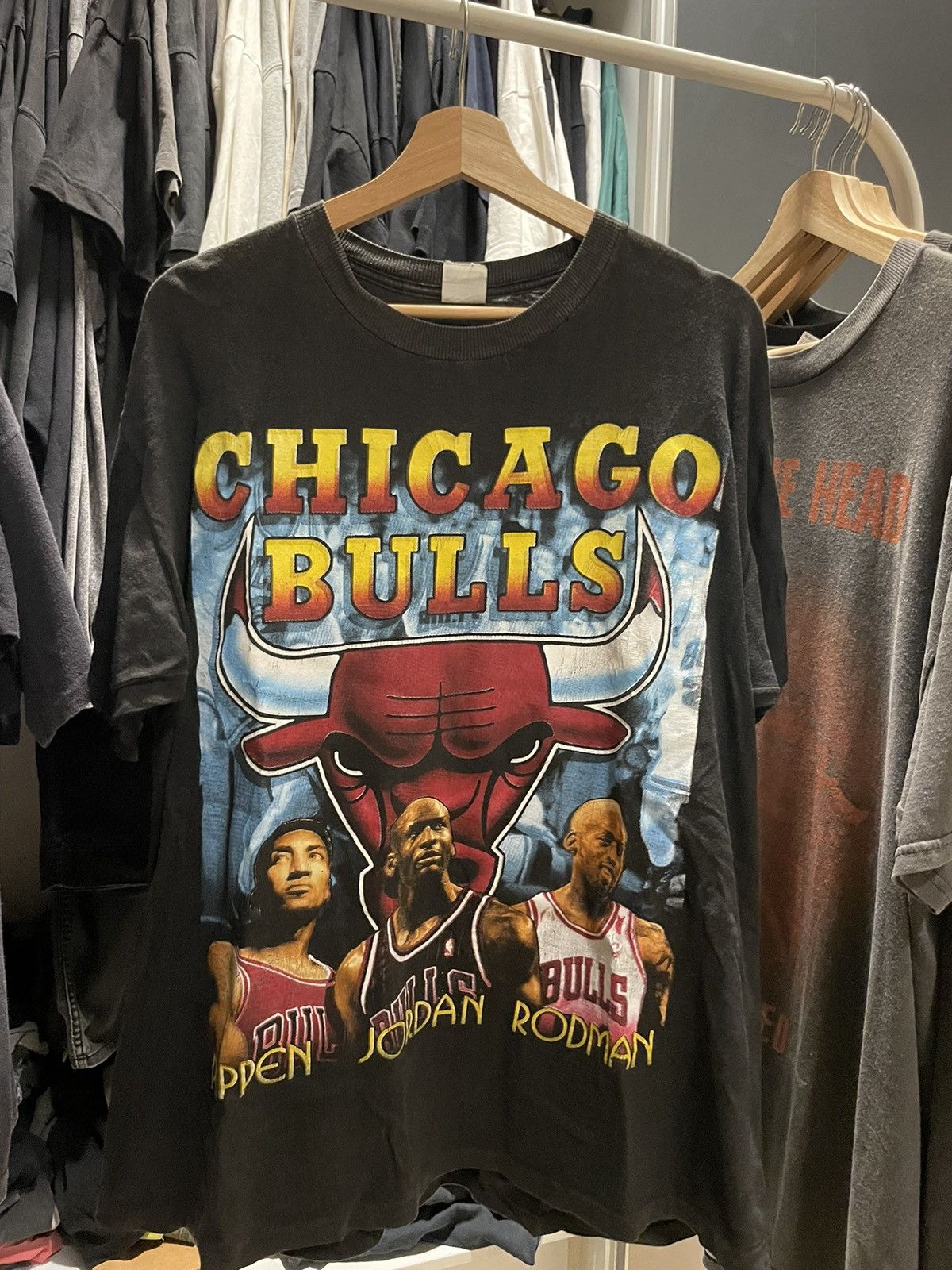 Image of Vintage 1996 Chicago Bulls Nba World Champion Rap Tees in Black, Men's (Size XL)