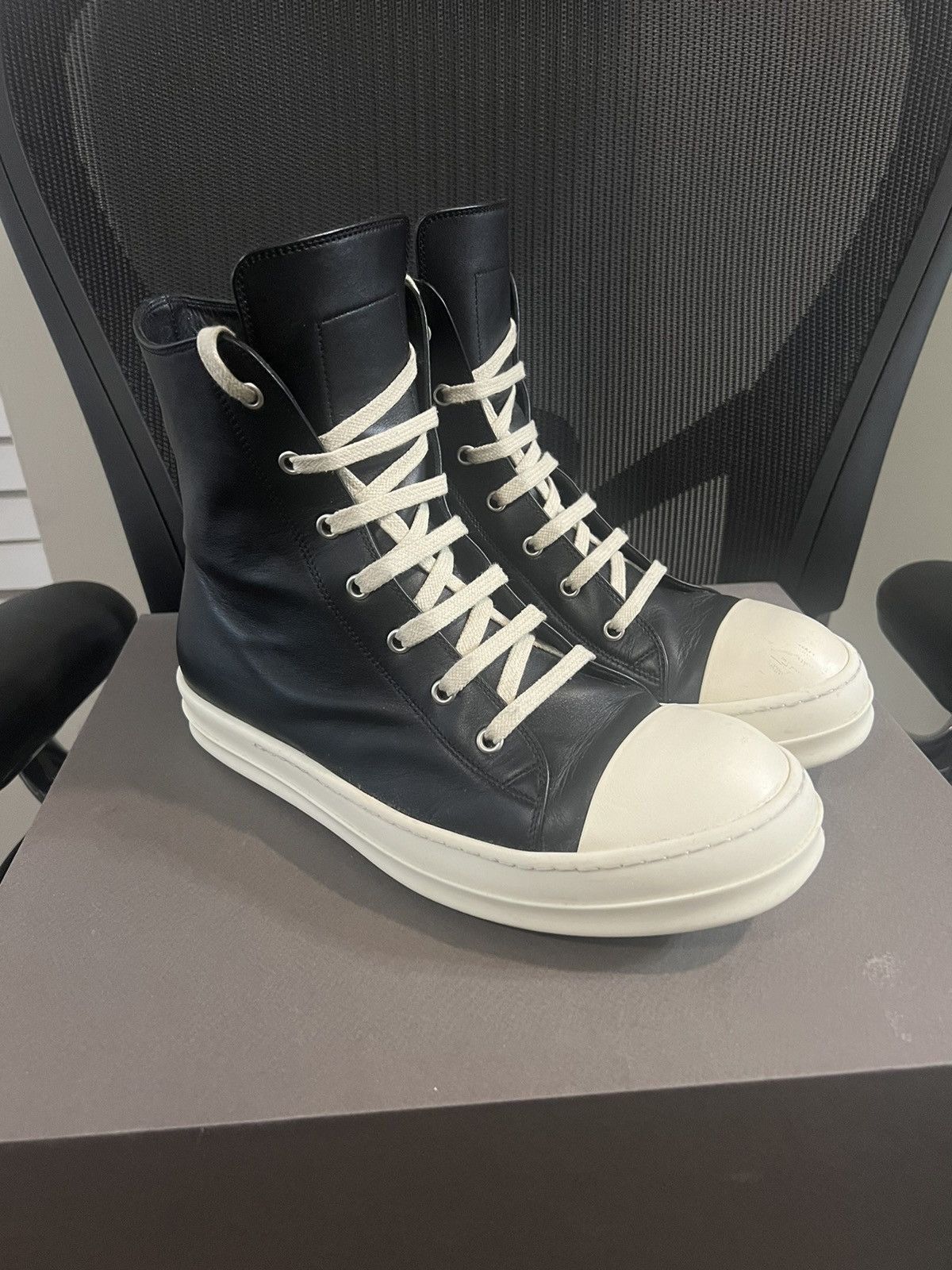 Ksubi black