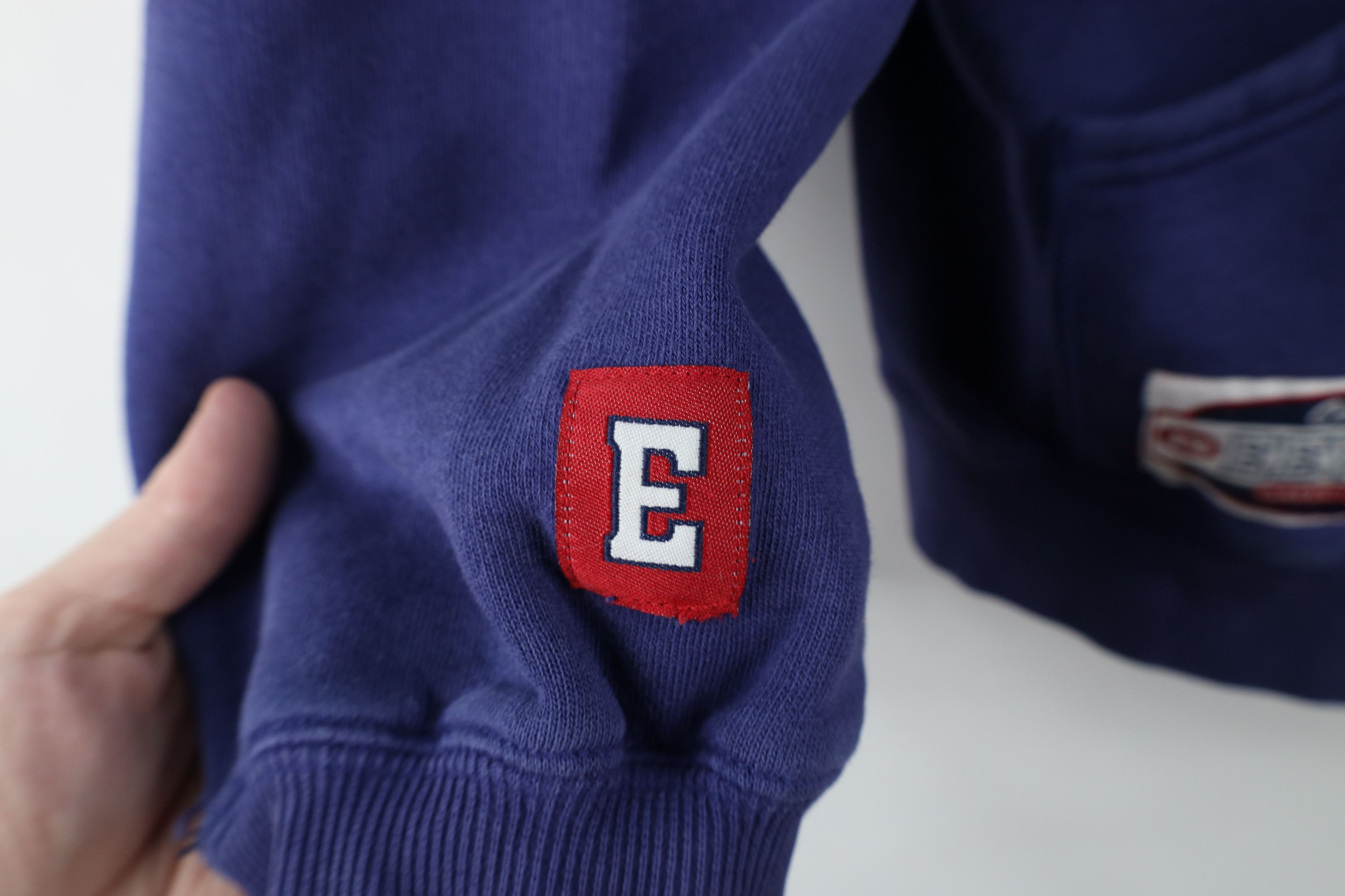 Disney × Vintage Vintage 90s Disney Winnie the Pooh Eeyore Full Zip Hoodie Size S / US 4 / IT 40 - 6 Thumbnail