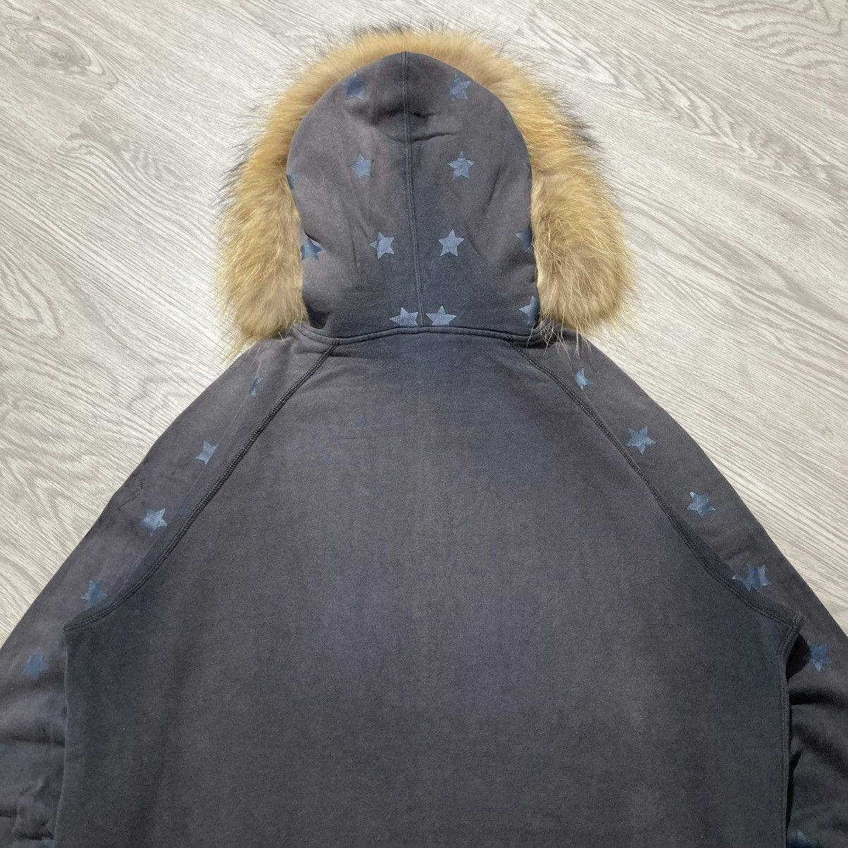 Japanese Brand Vintage Trashed Xlarge Stars Logo Fur Ziphoodie Y2k Black Size US XL / EU 56 / 4 - 11 Thumbnail