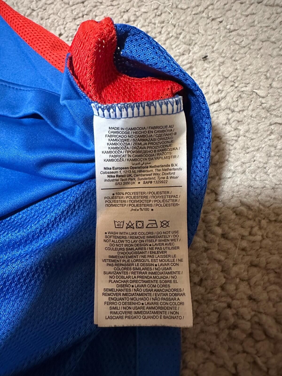 Nike Nike Dagenham & Redbridge 2022/23 Away Football Shirt Jersey Size US XL / EU 56 / 4 - 5 Thumbnail