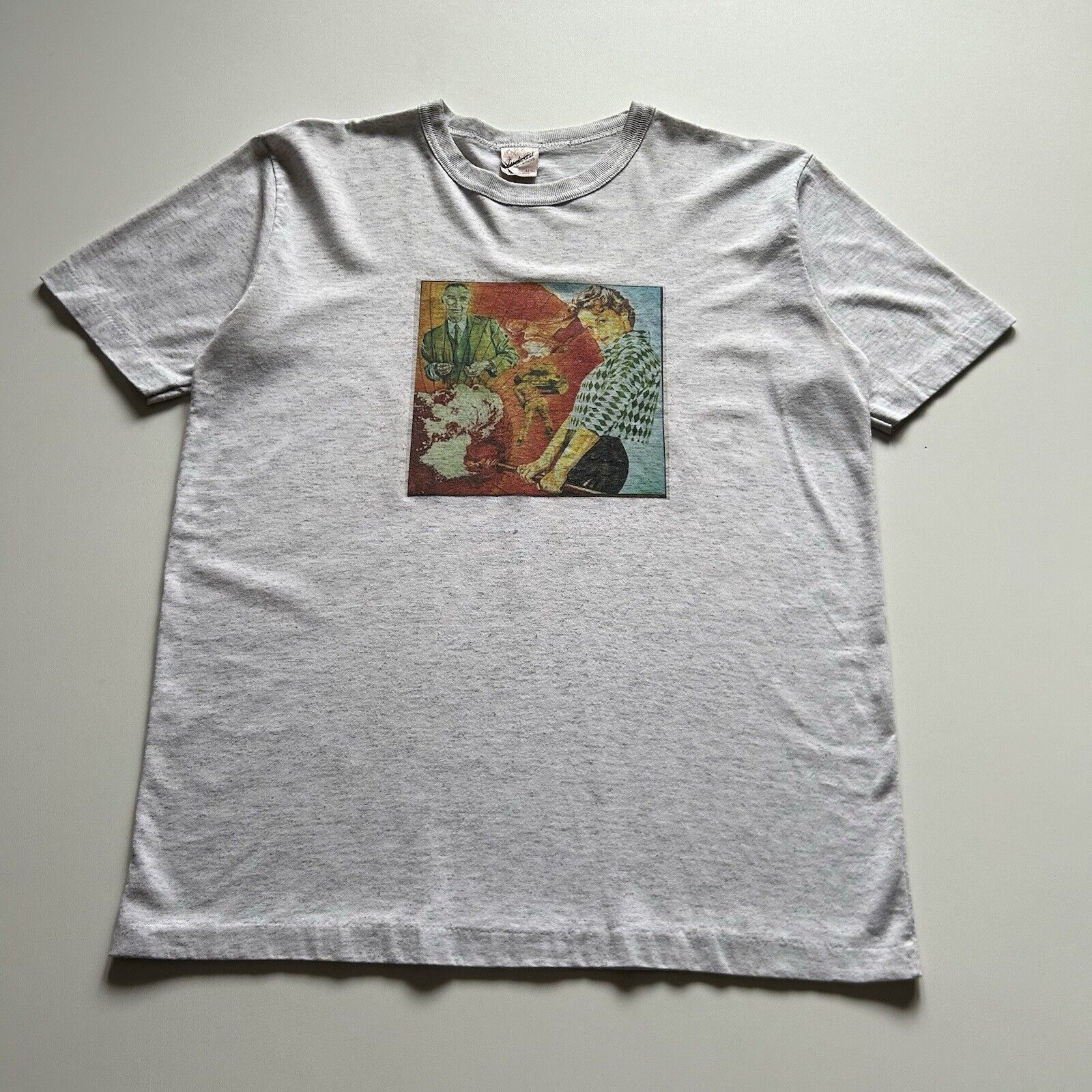 Vintage 90s Atomic Bomb USA War Art T Shirt Medium USA Made